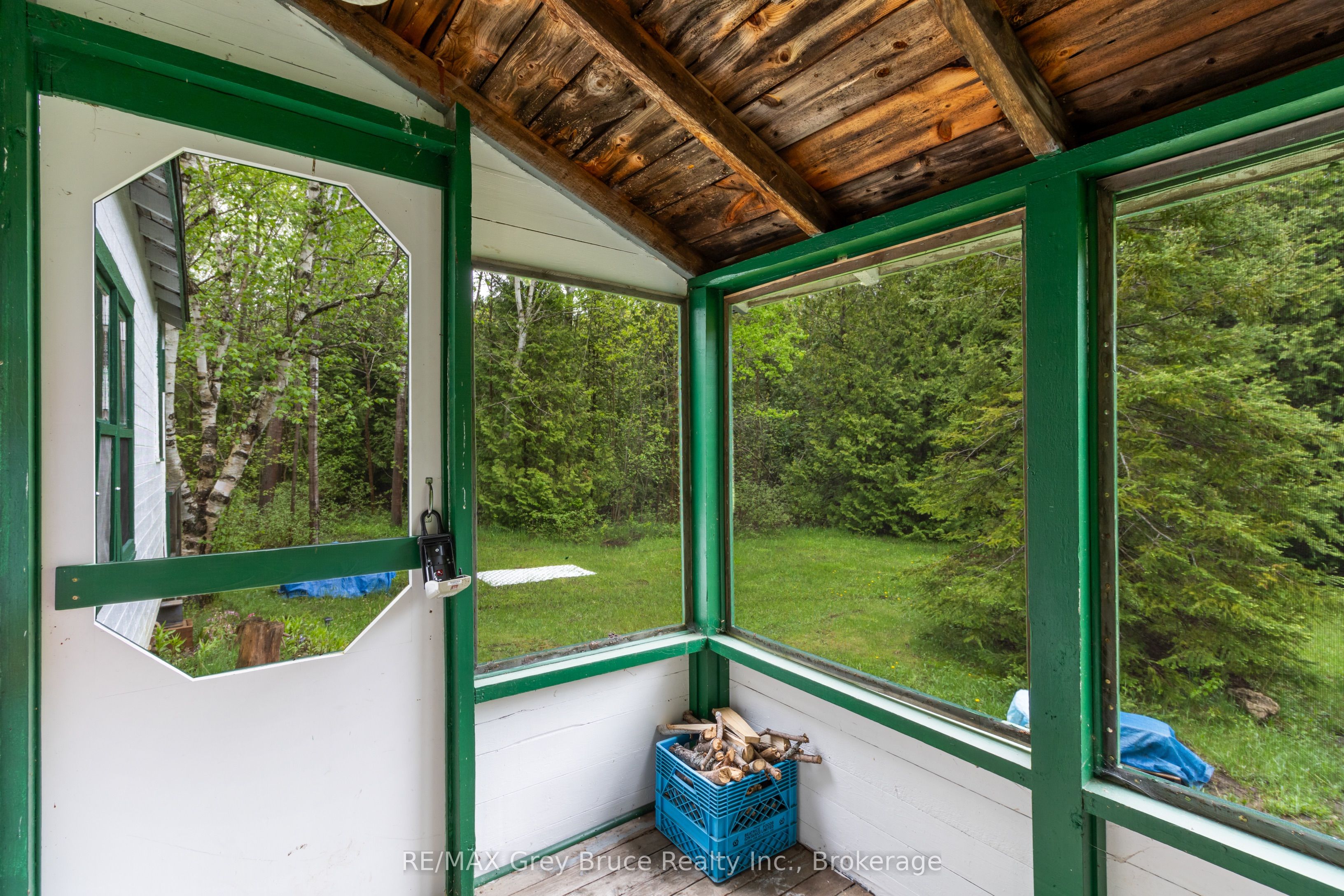 6726 Highway 6 Property Photo 5