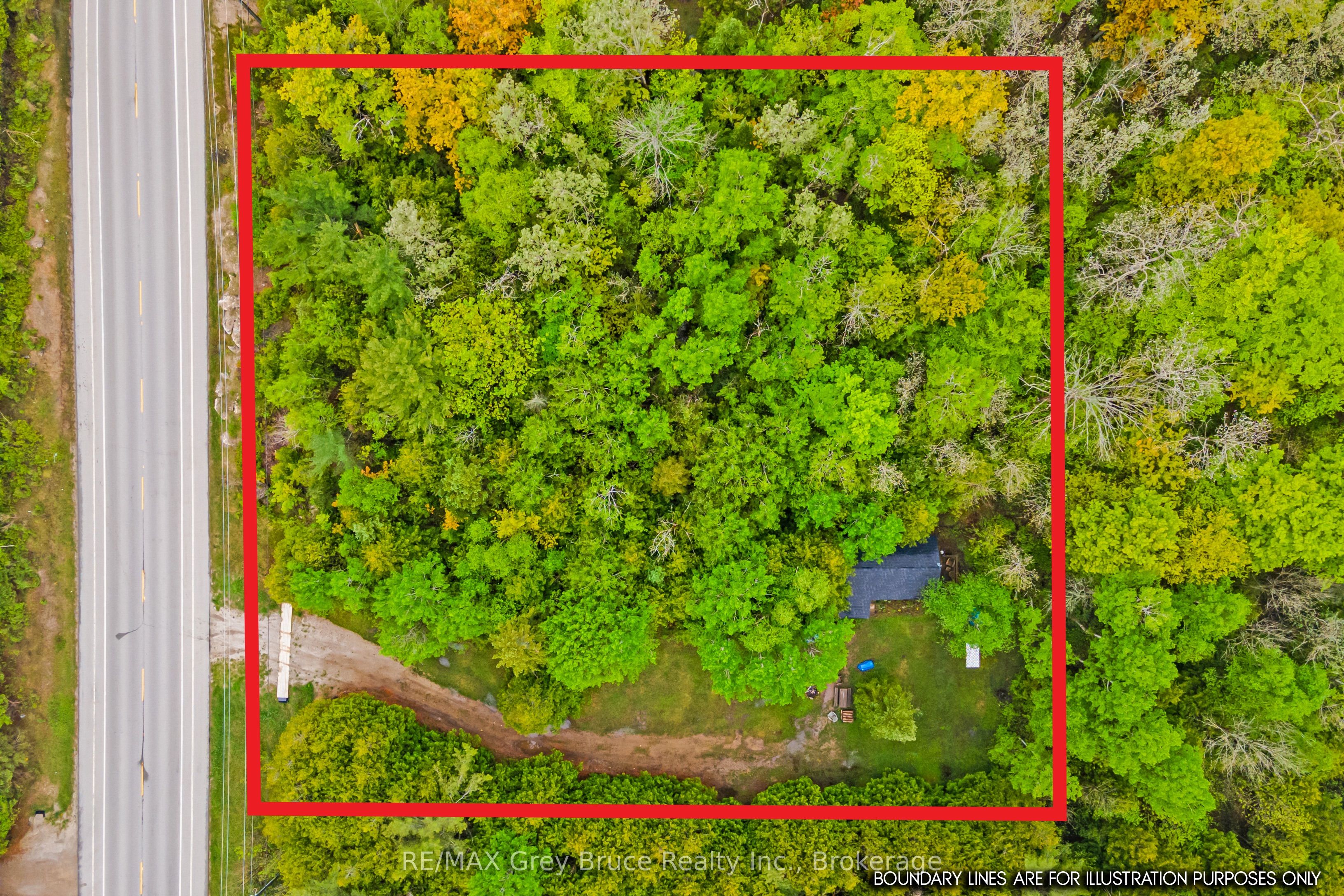 6726 Highway 6 Property Photo 32