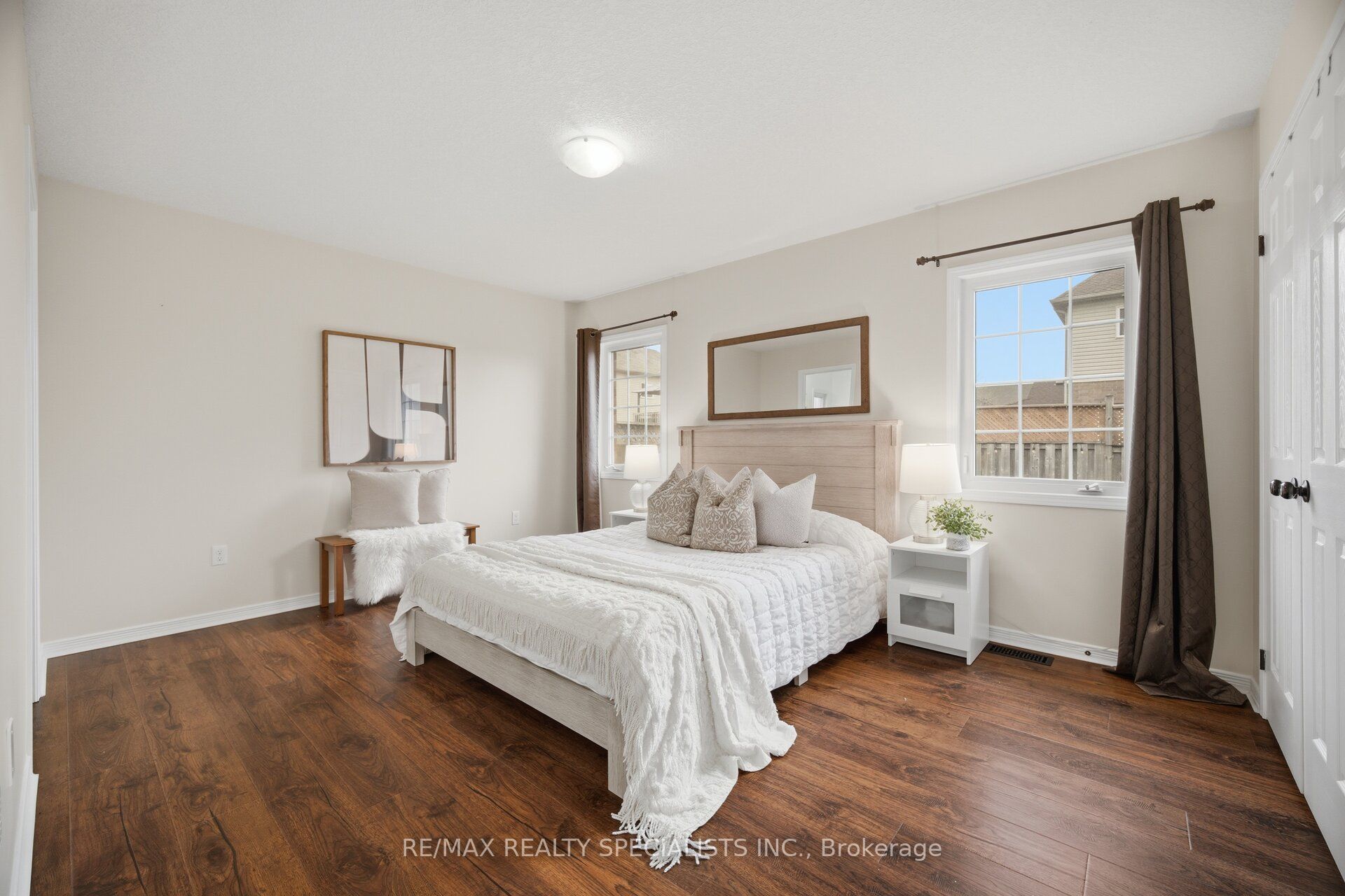 650 Reid Crescent Property Photo 23