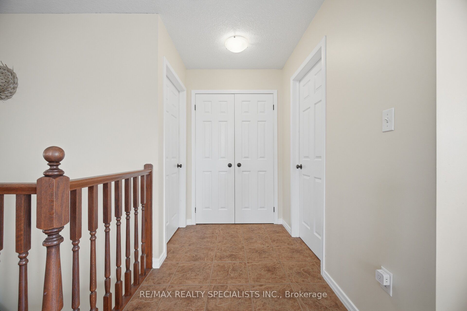 650 Reid Crescent Property Photo 27