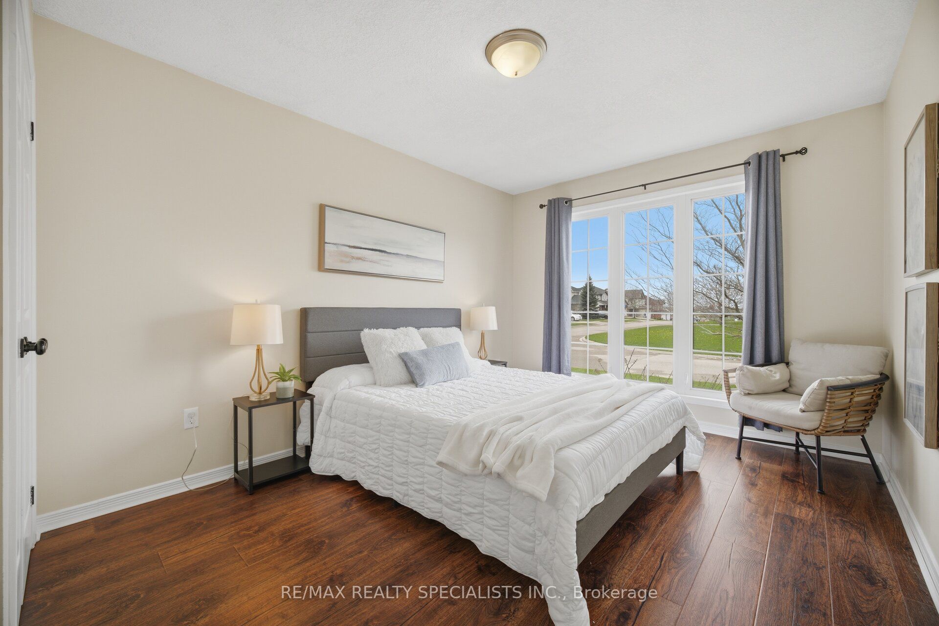 650 Reid Crescent Property Photo 28