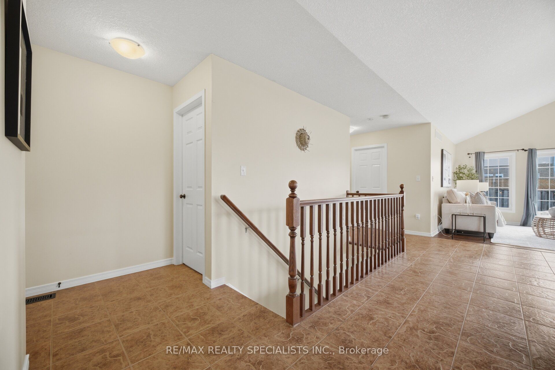 650 Reid Crescent Property Photo 33