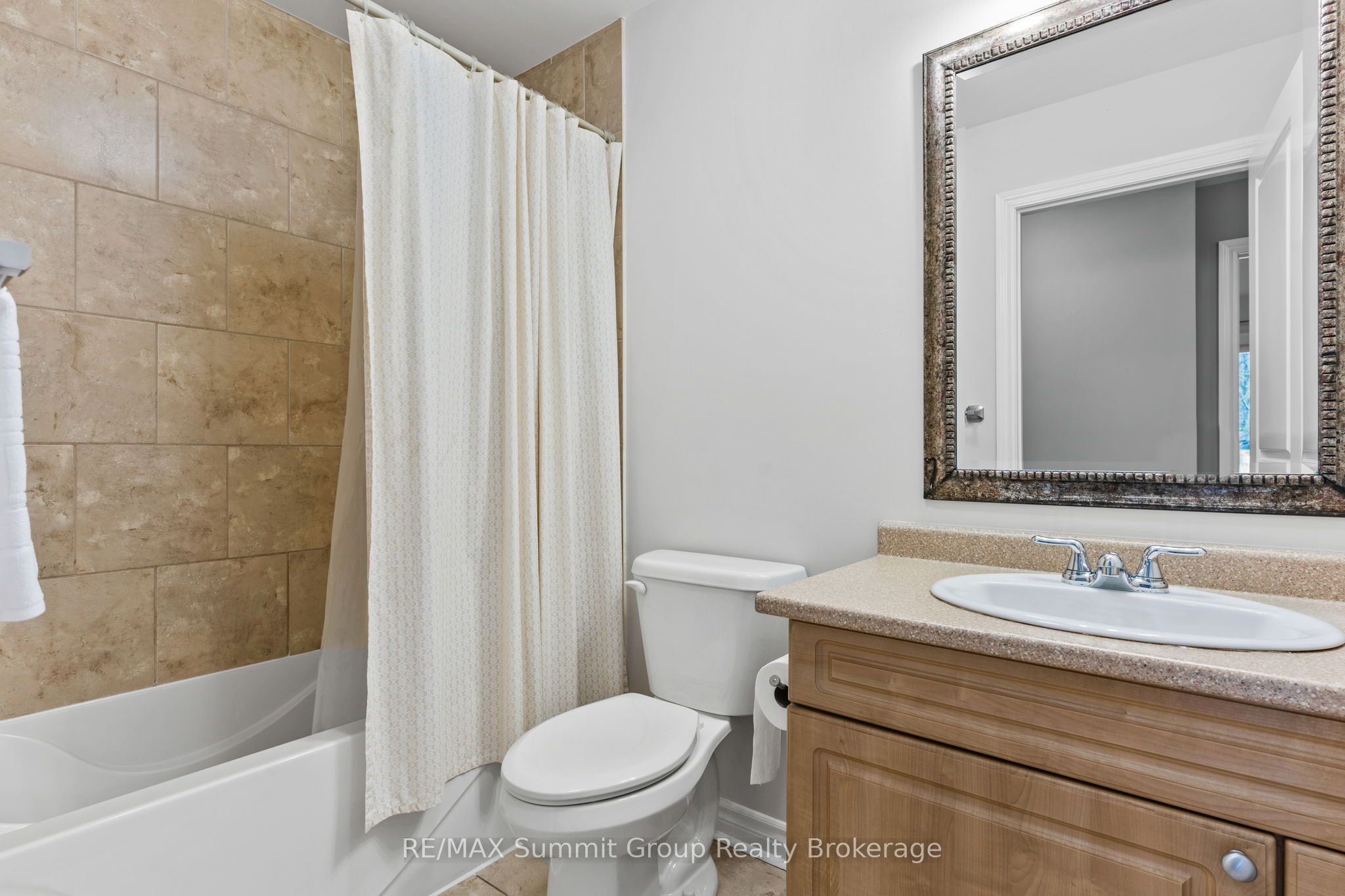 15 Mount Haven Crescent Property Photo 17