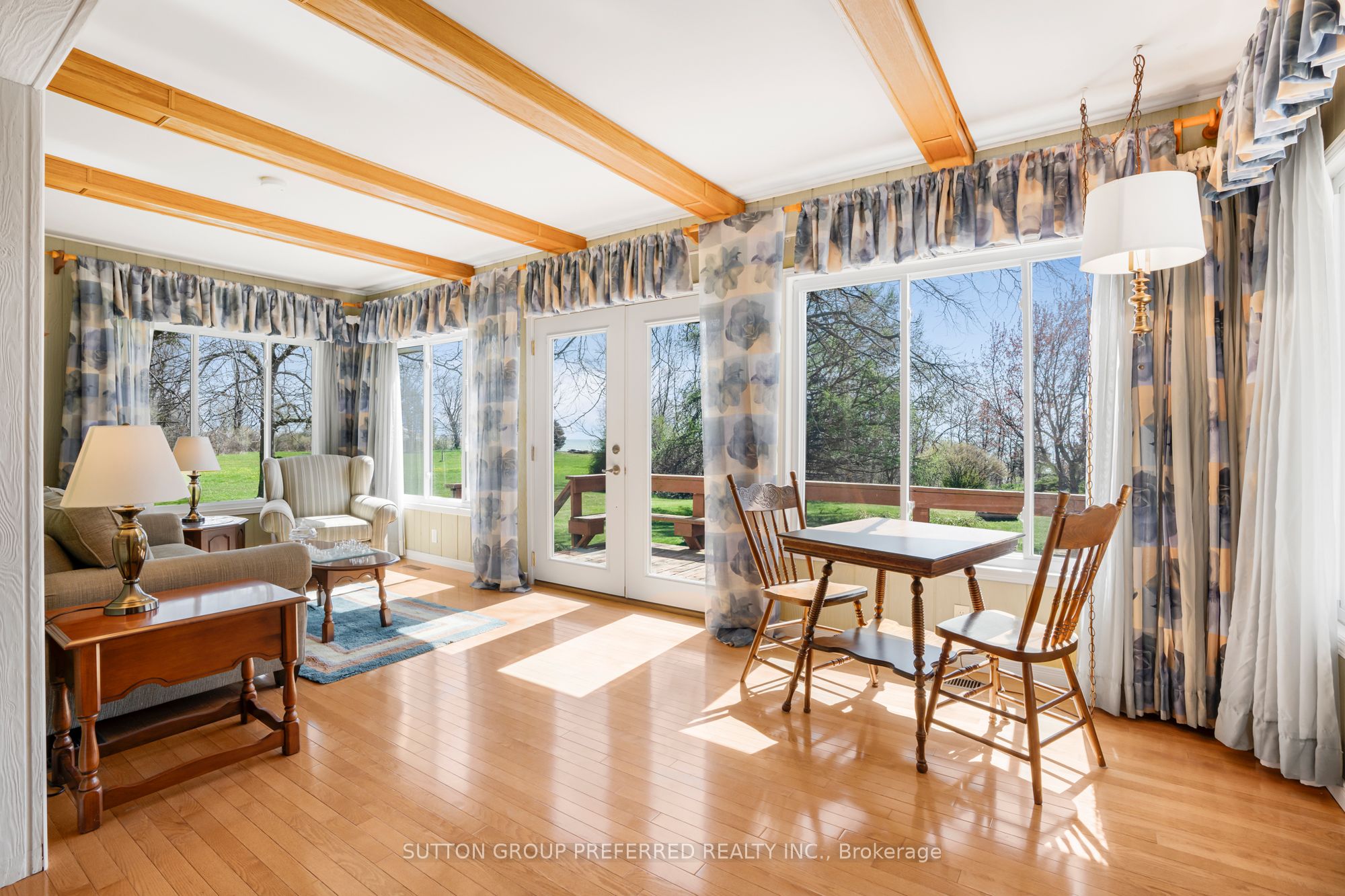 18725 Desmond Road Property Photo 13