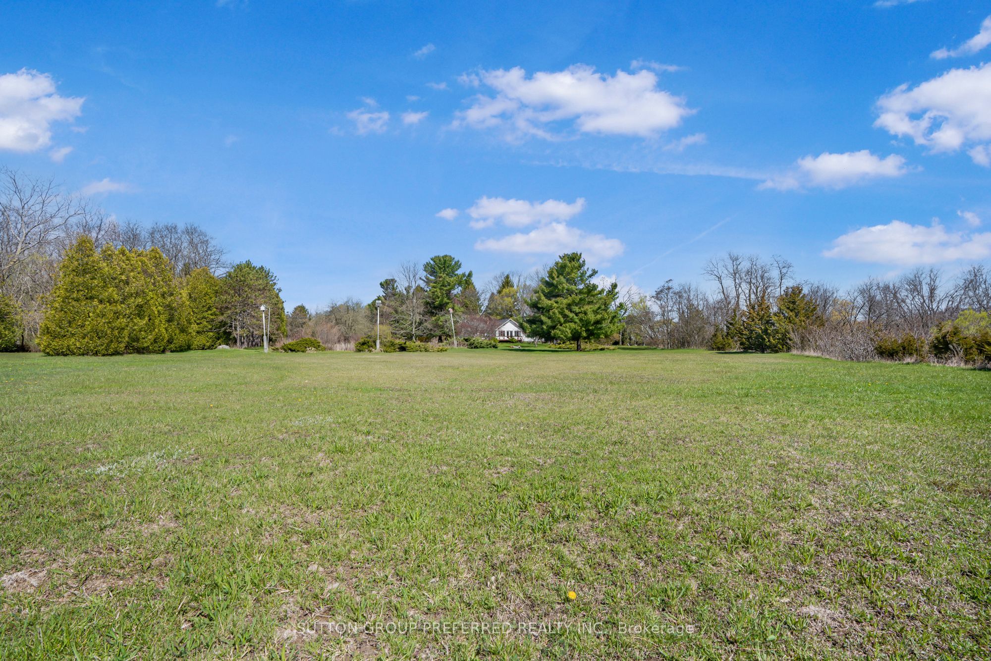 18725 Desmond Road Property Photo 37