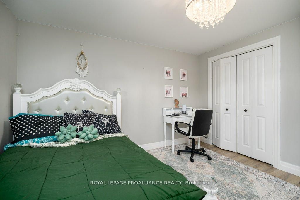 50 Stonegate Crescent Property Photo 30