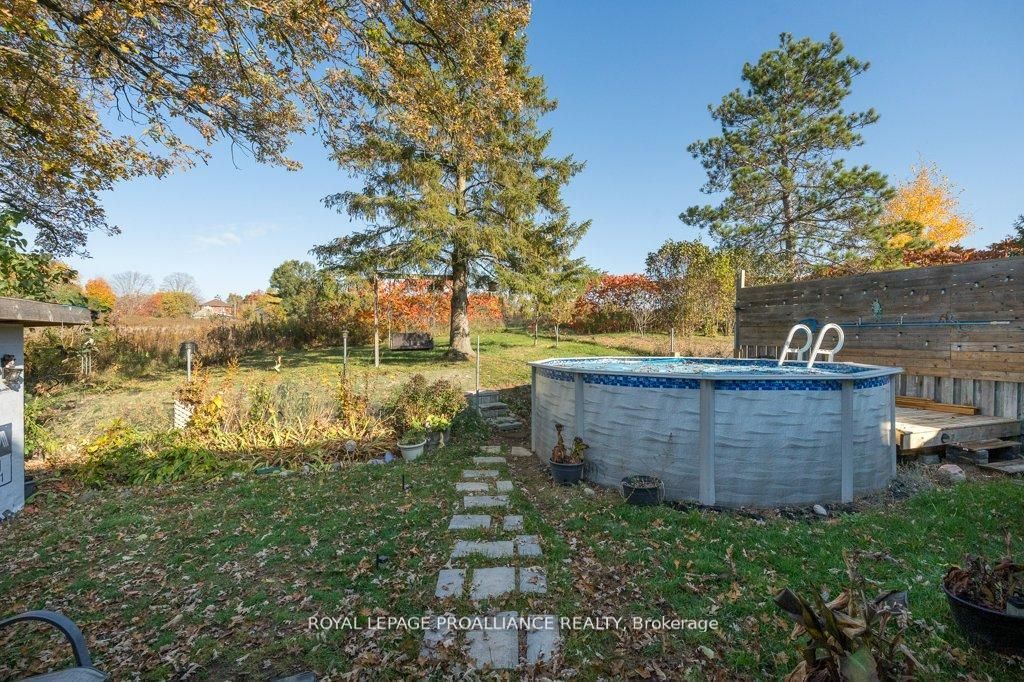 50 Stonegate Crescent Property Photo 37