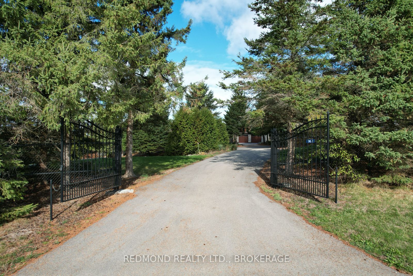 968 Cty Rd 2 Road Property Photo 3