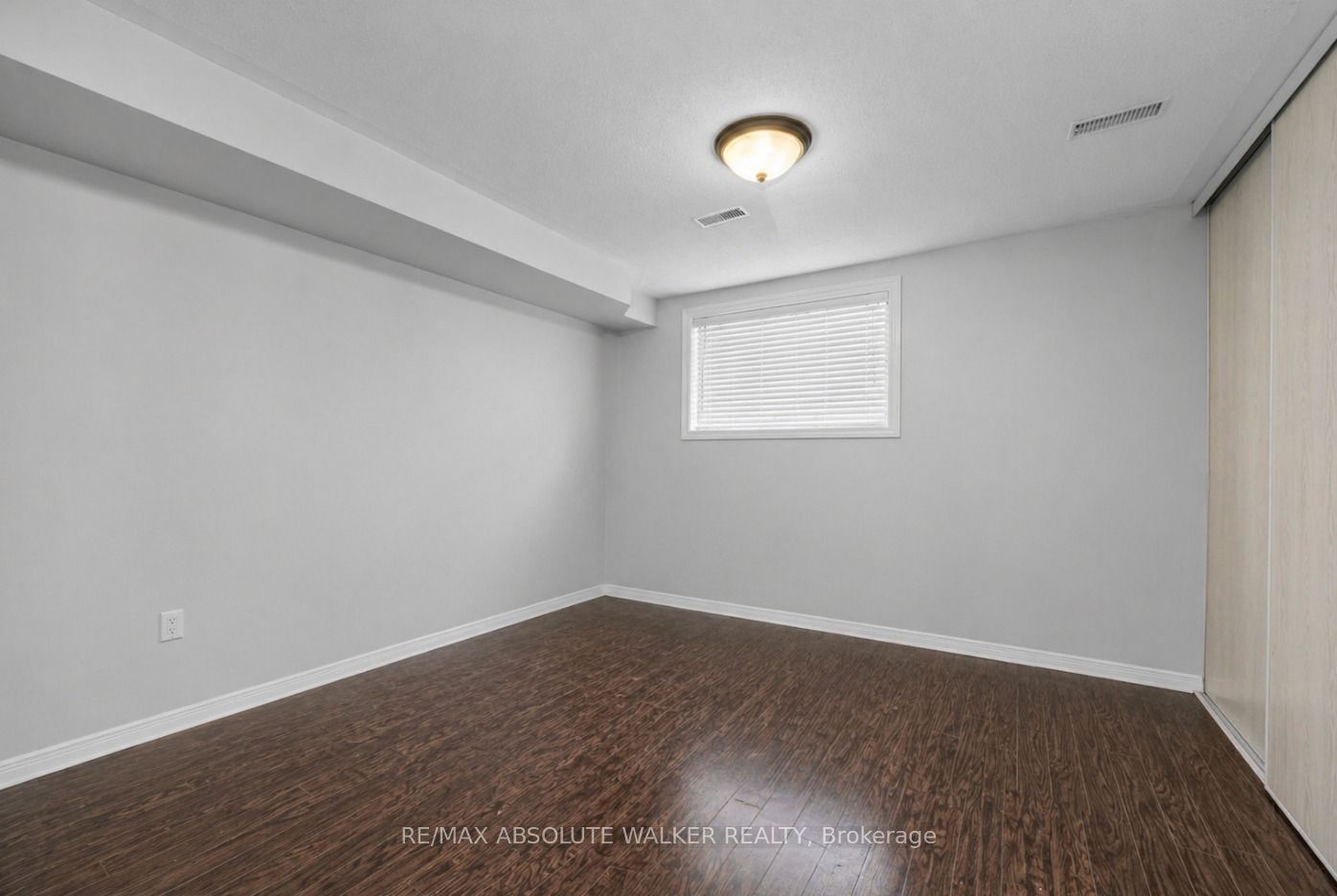 299 Aquaview Drive 8 Property Photo 14
