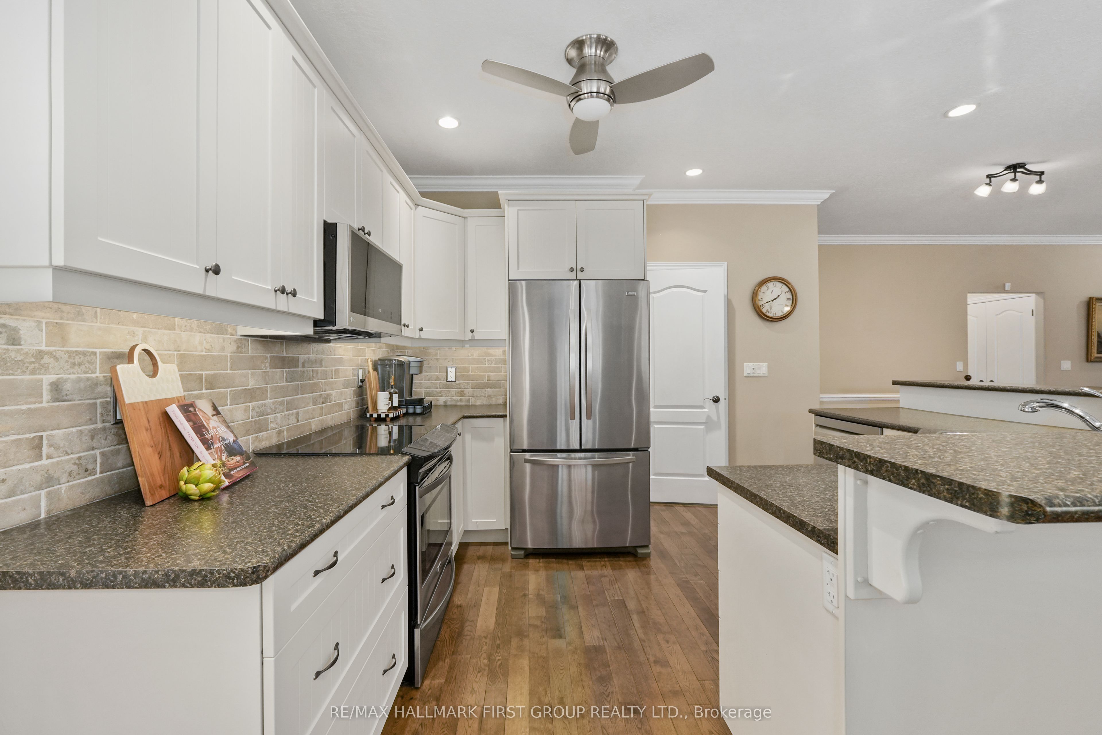 489 Foote Crescent Property Photo 14