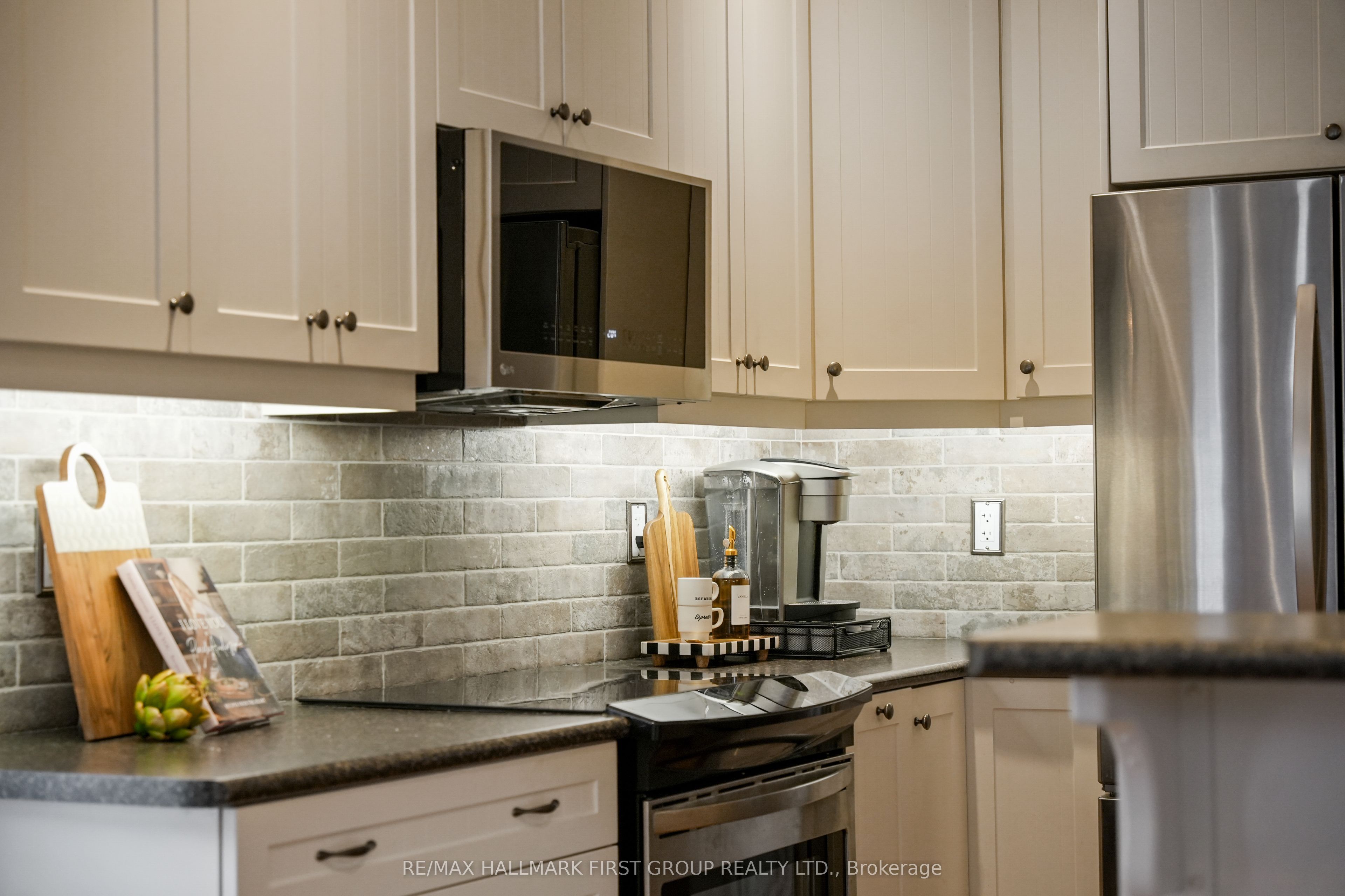 489 Foote Crescent Property Photo 15