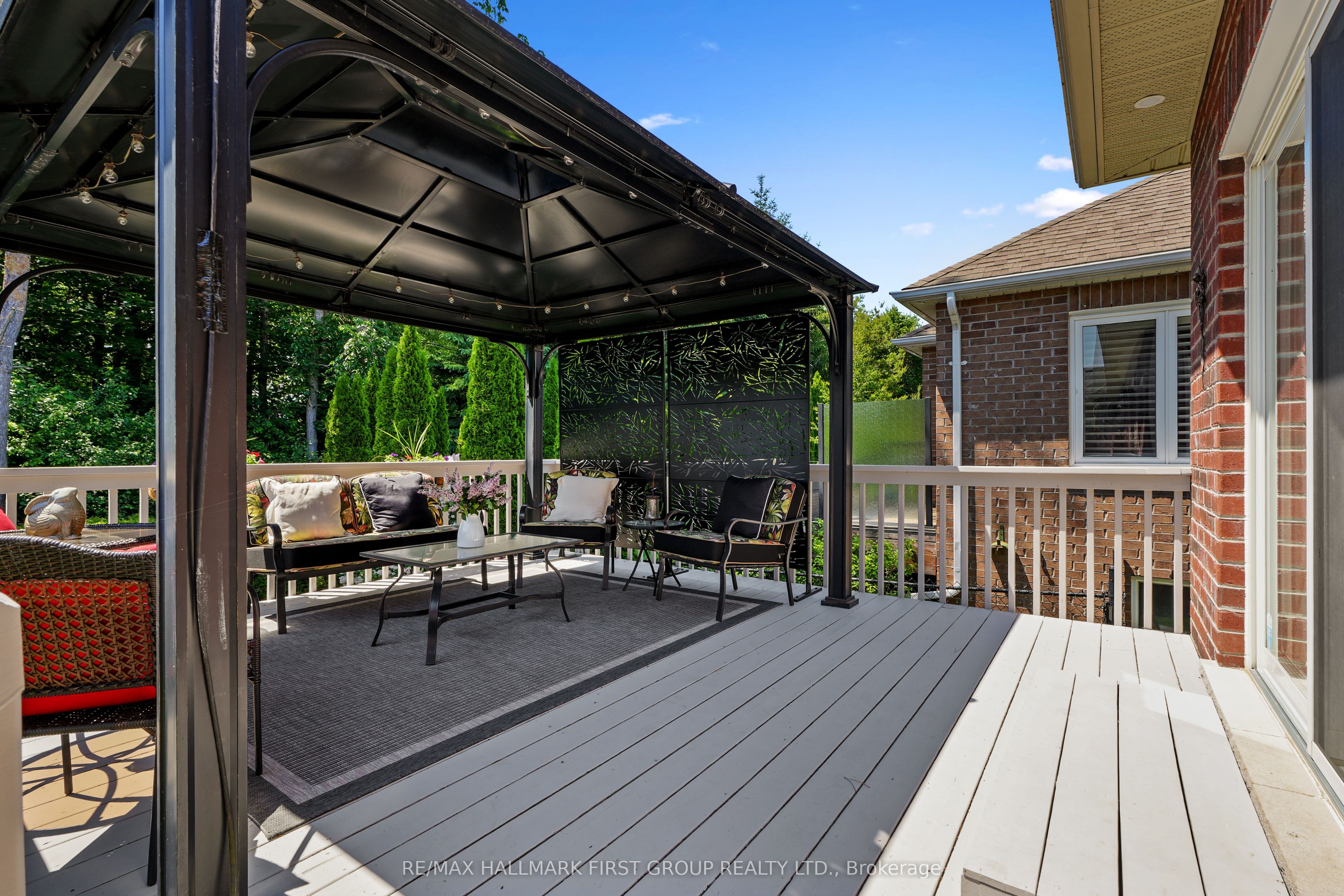 489 Foote Crescent Property Photo 39