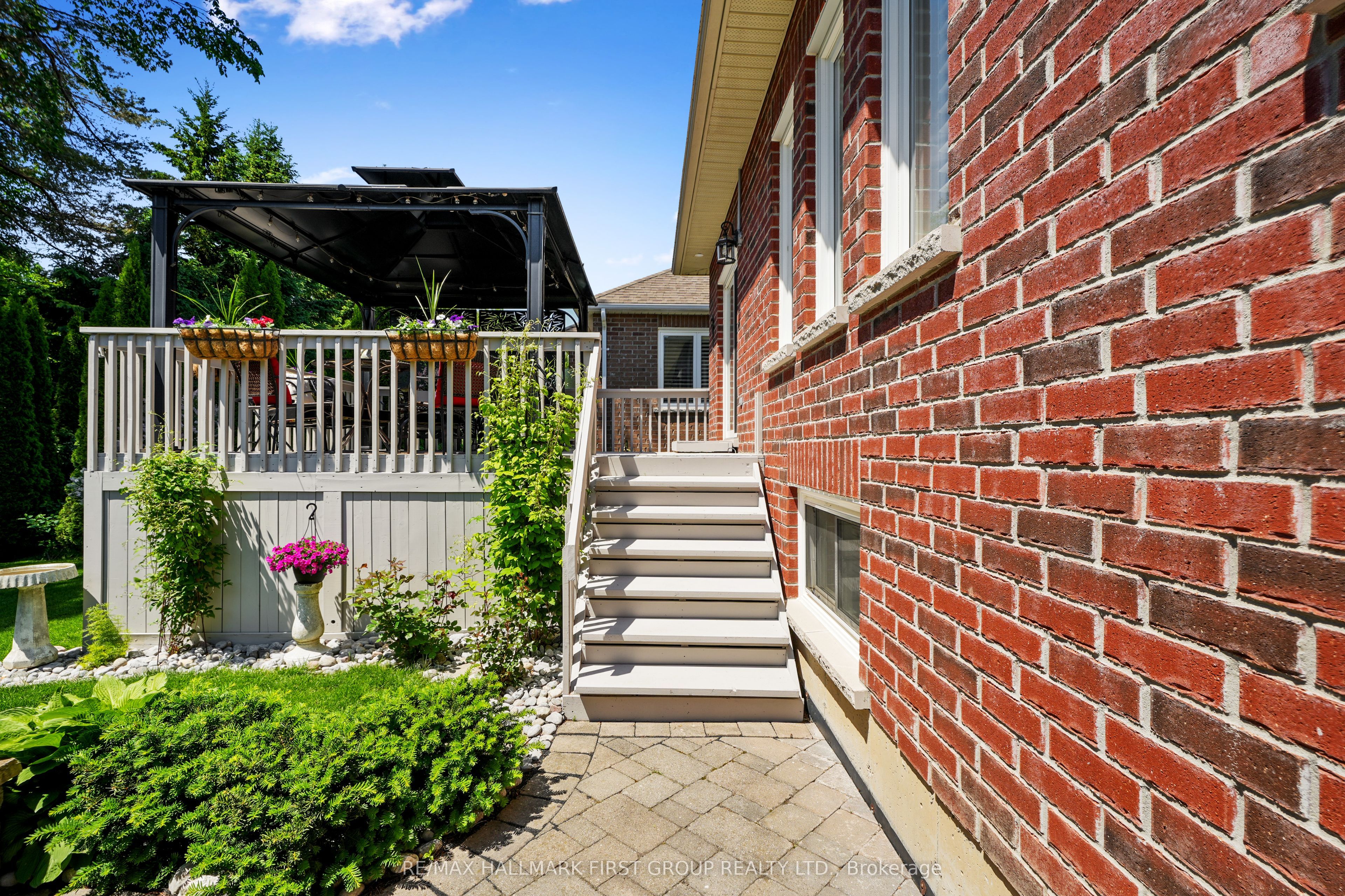 489 Foote Crescent Property Photo 43