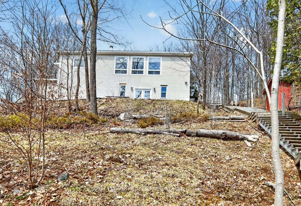 1076 Valley Lane Property Photo 37