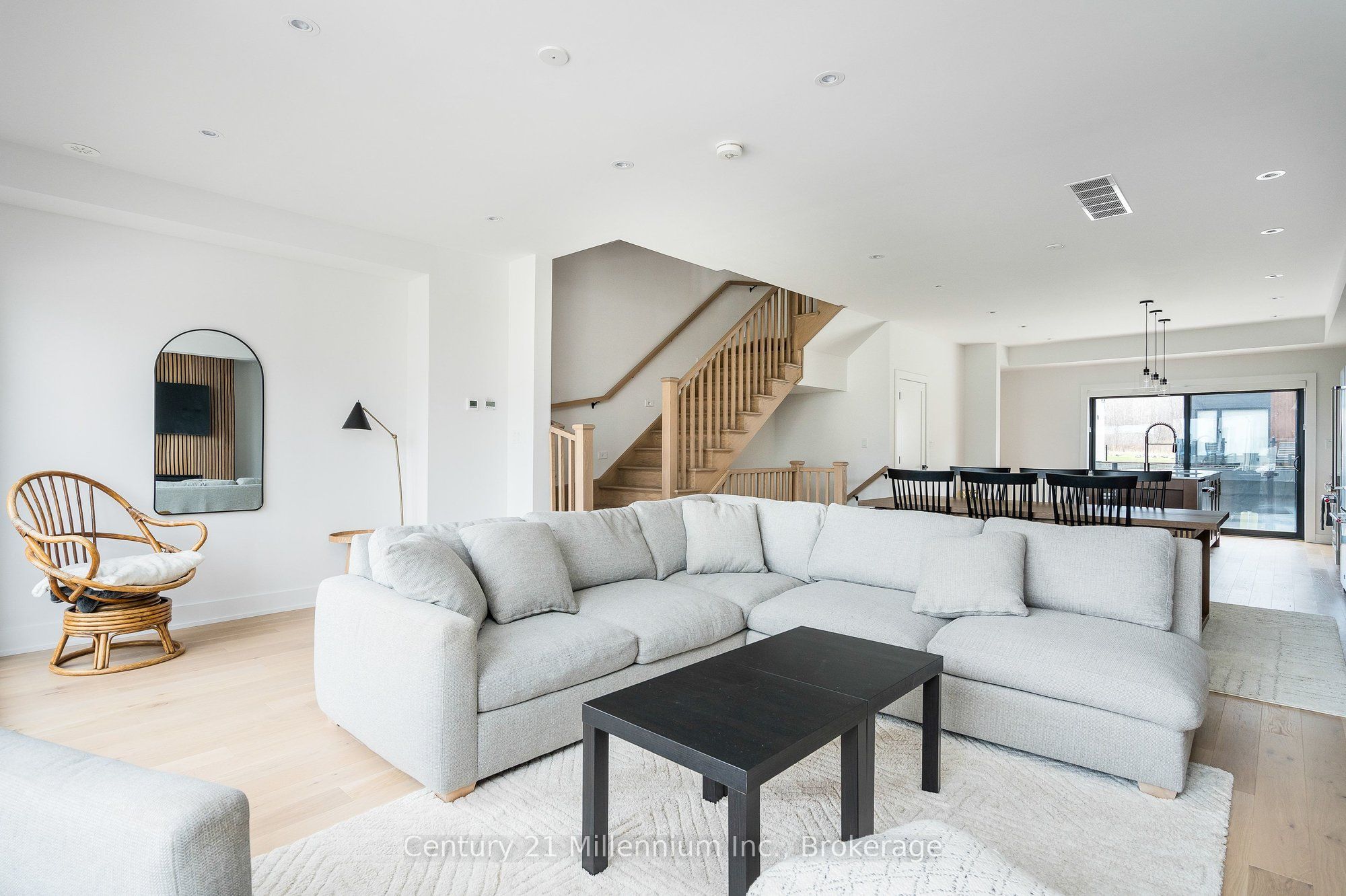 117 Sladden Court # 2 Property Photo 17