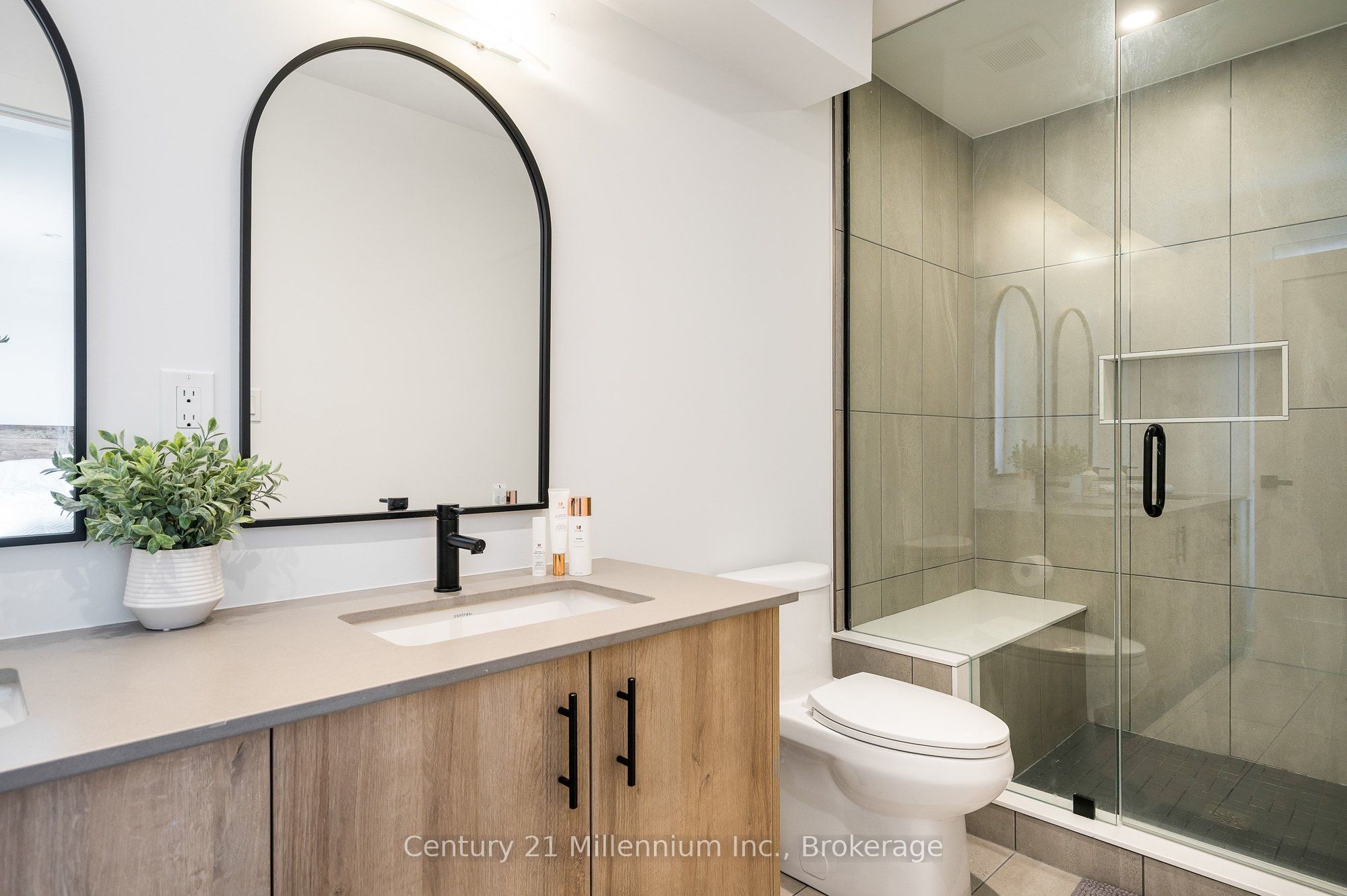 117 Sladden Court # 2 Property Photo 22