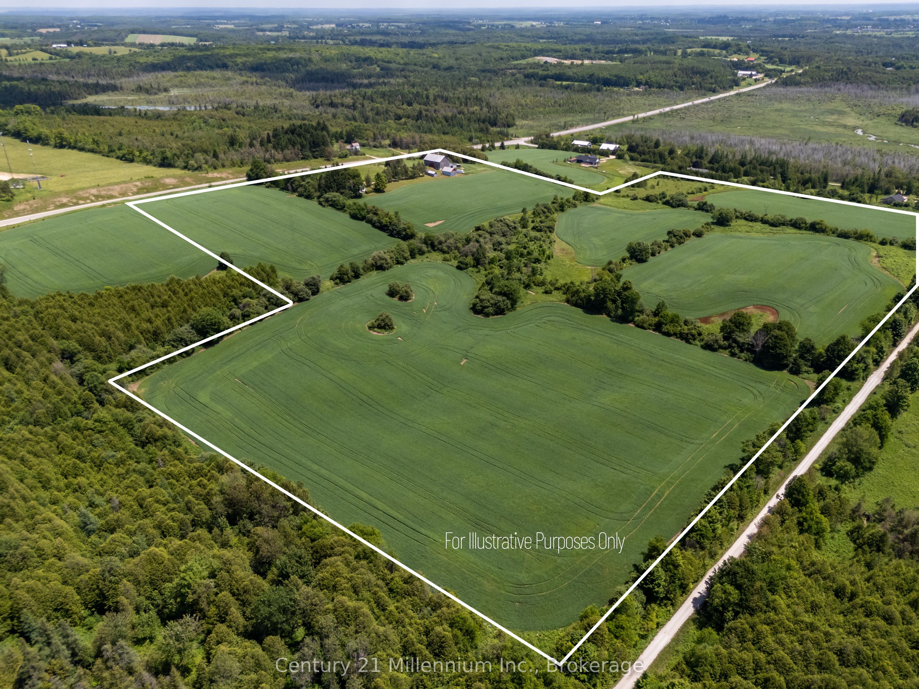 775678 Highway 10 Property Photo 1