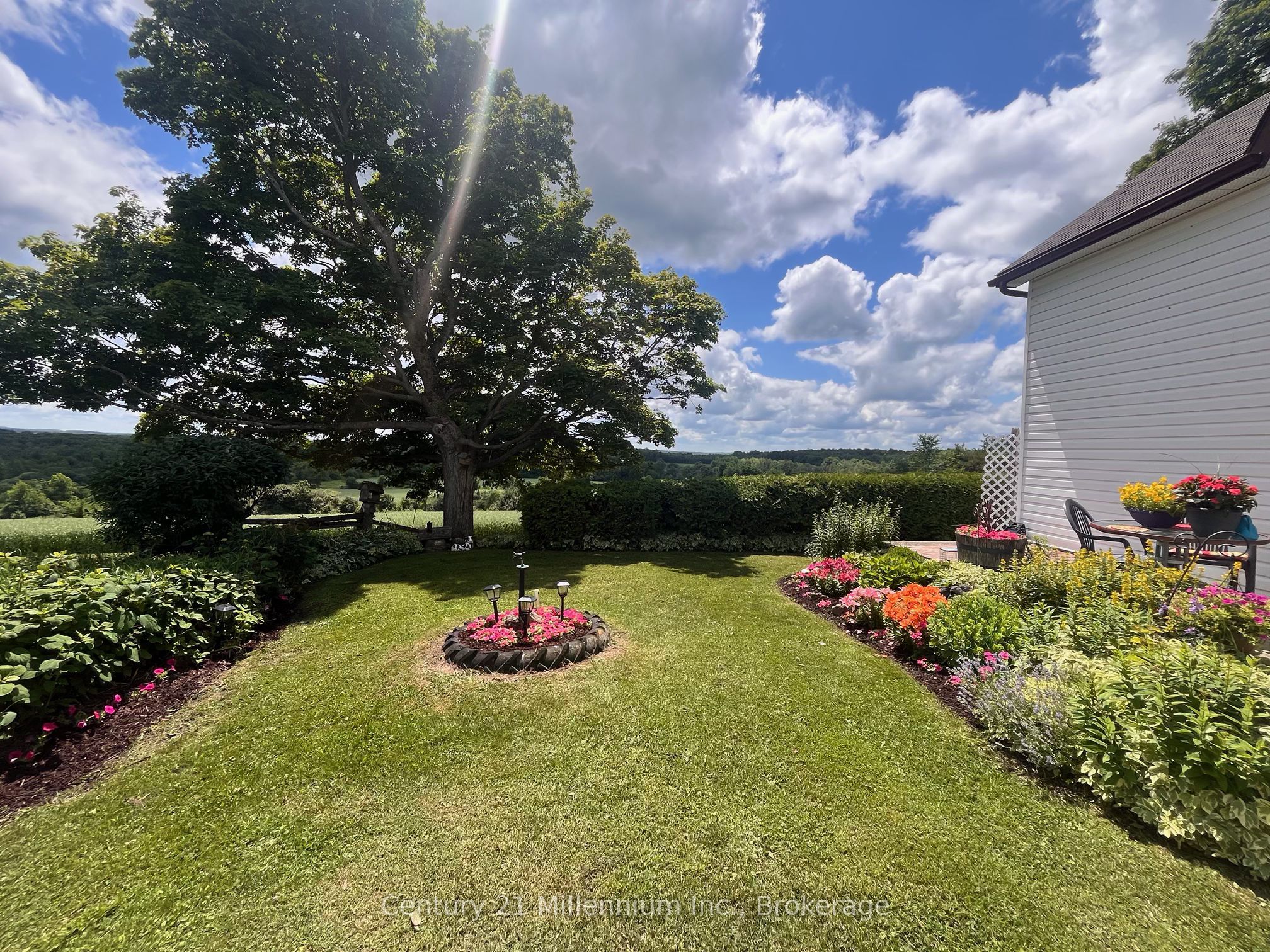 775678 Highway 10 Property Photo 6