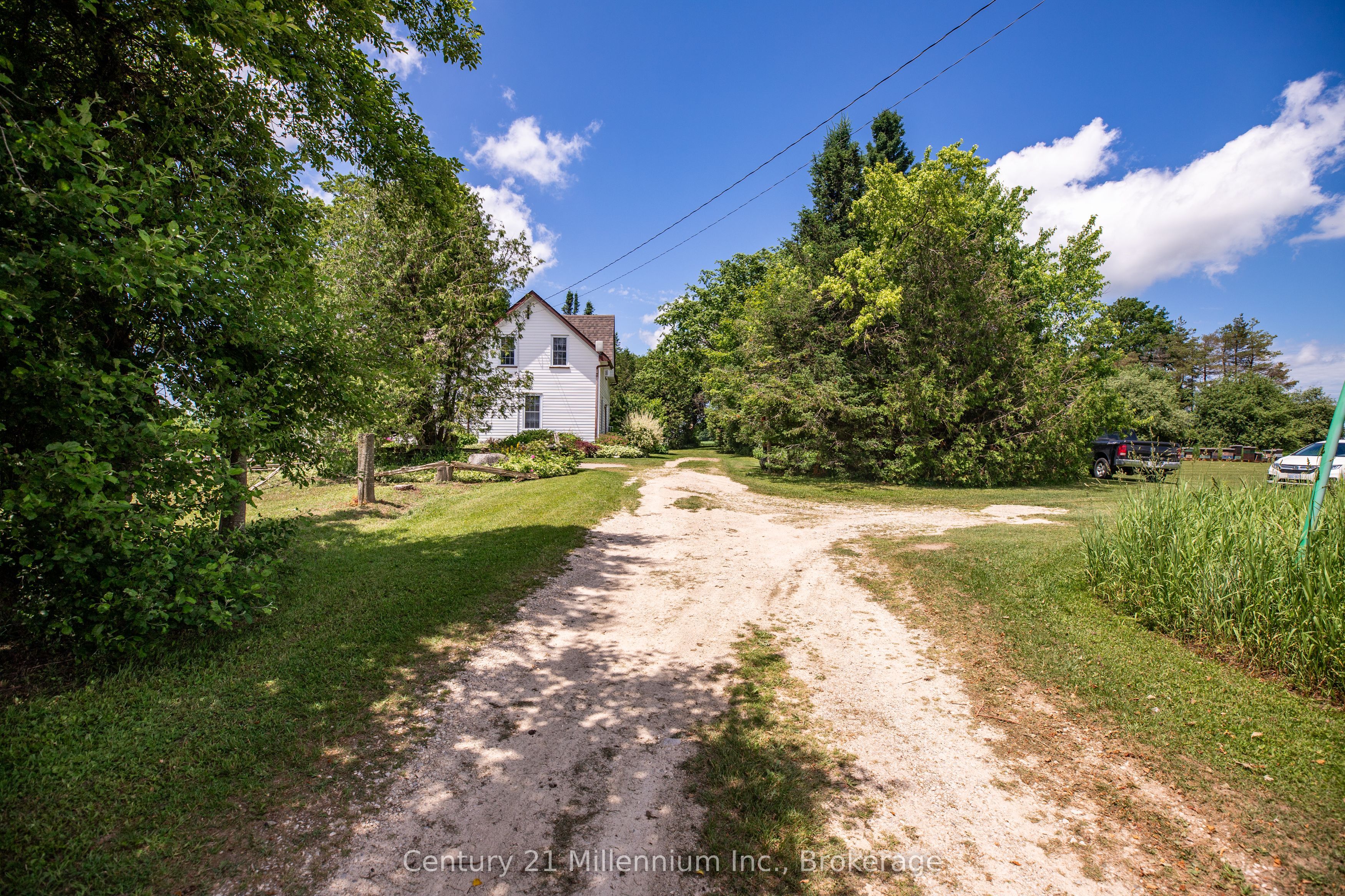 775678 Highway 10 Property Photo 43