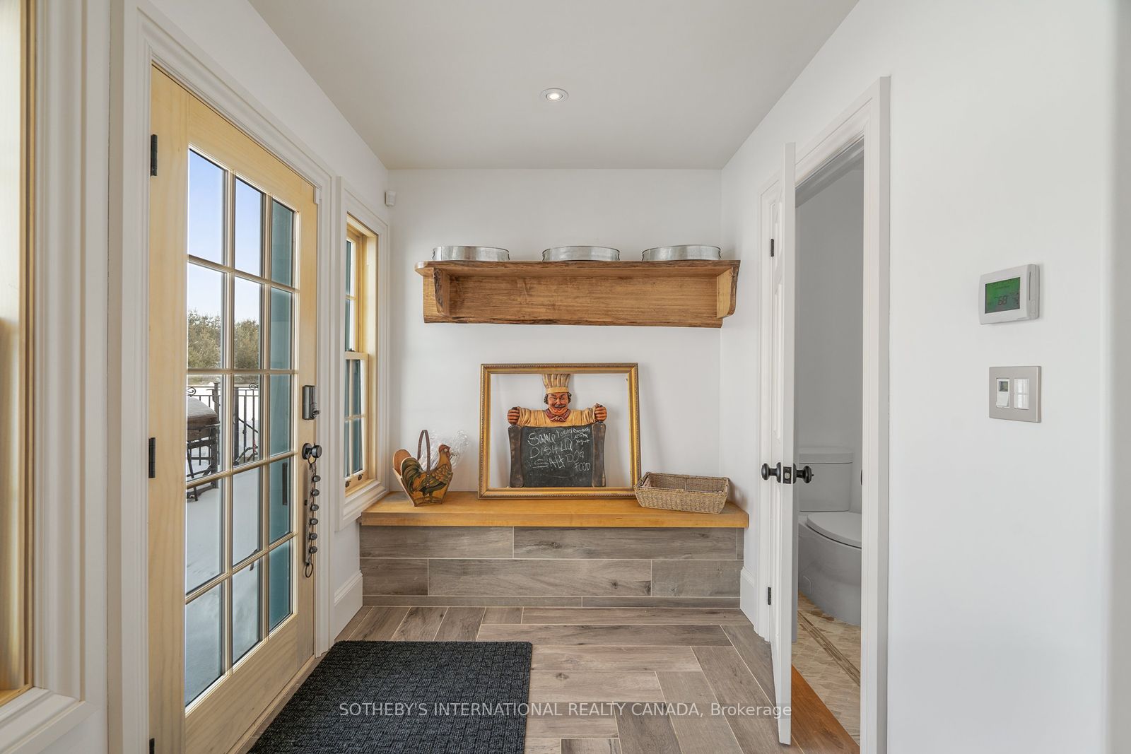 348299 15th Sideroad S Property Photo 17