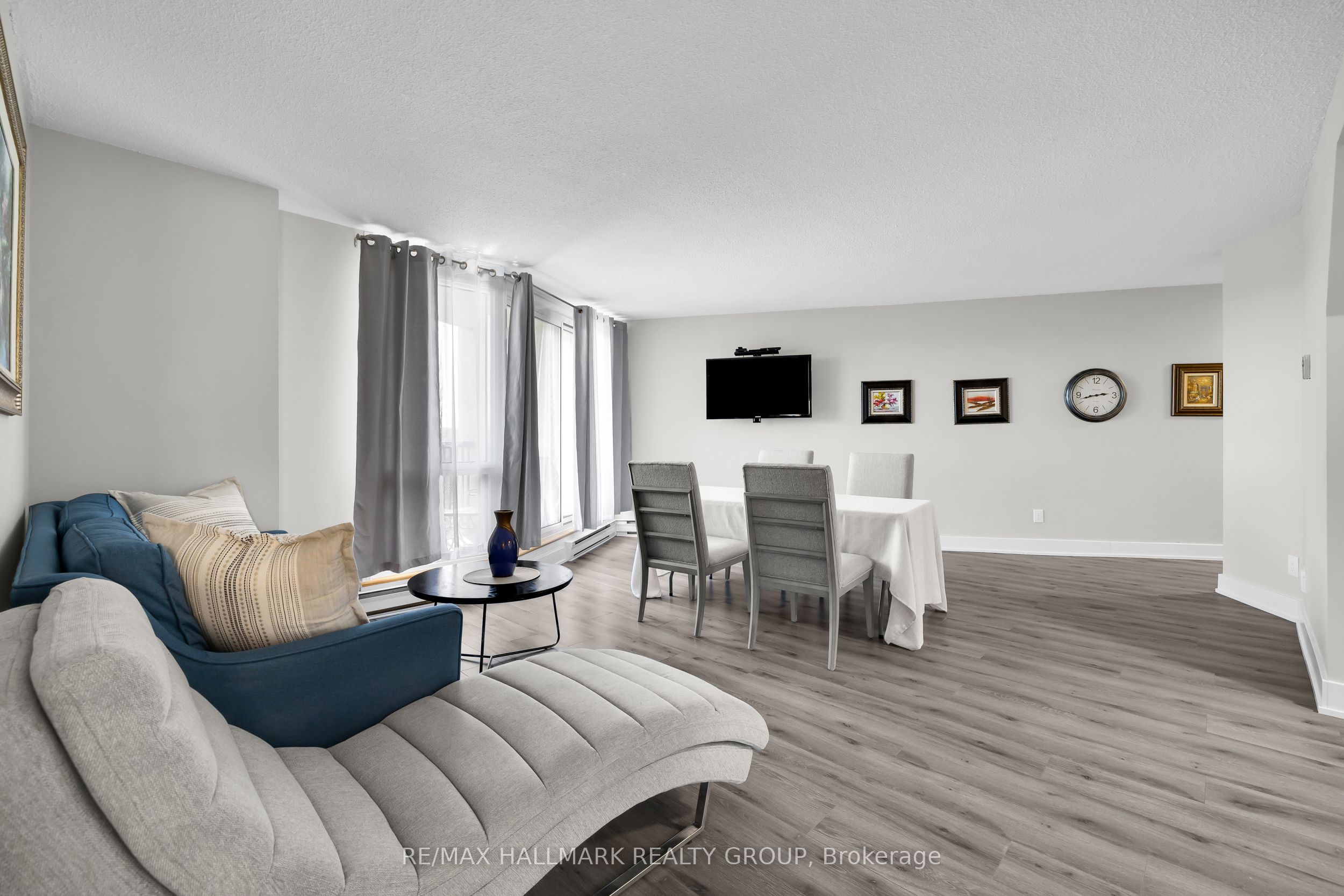 900 Dynes Road 407 Property Photo 10