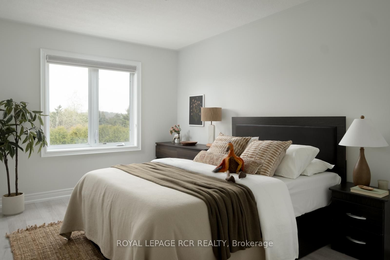 18 Leenders Lane Property Photo 29