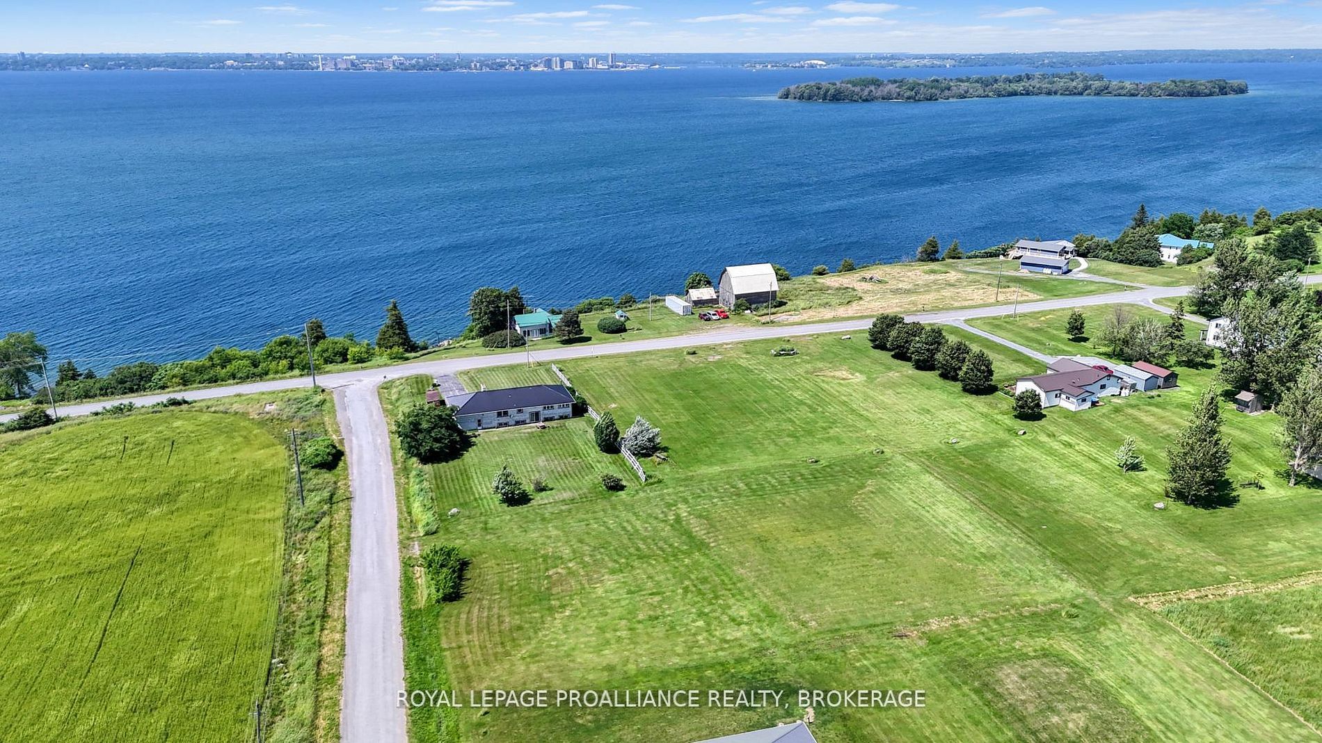 631 Highway 96 Property Photo 6