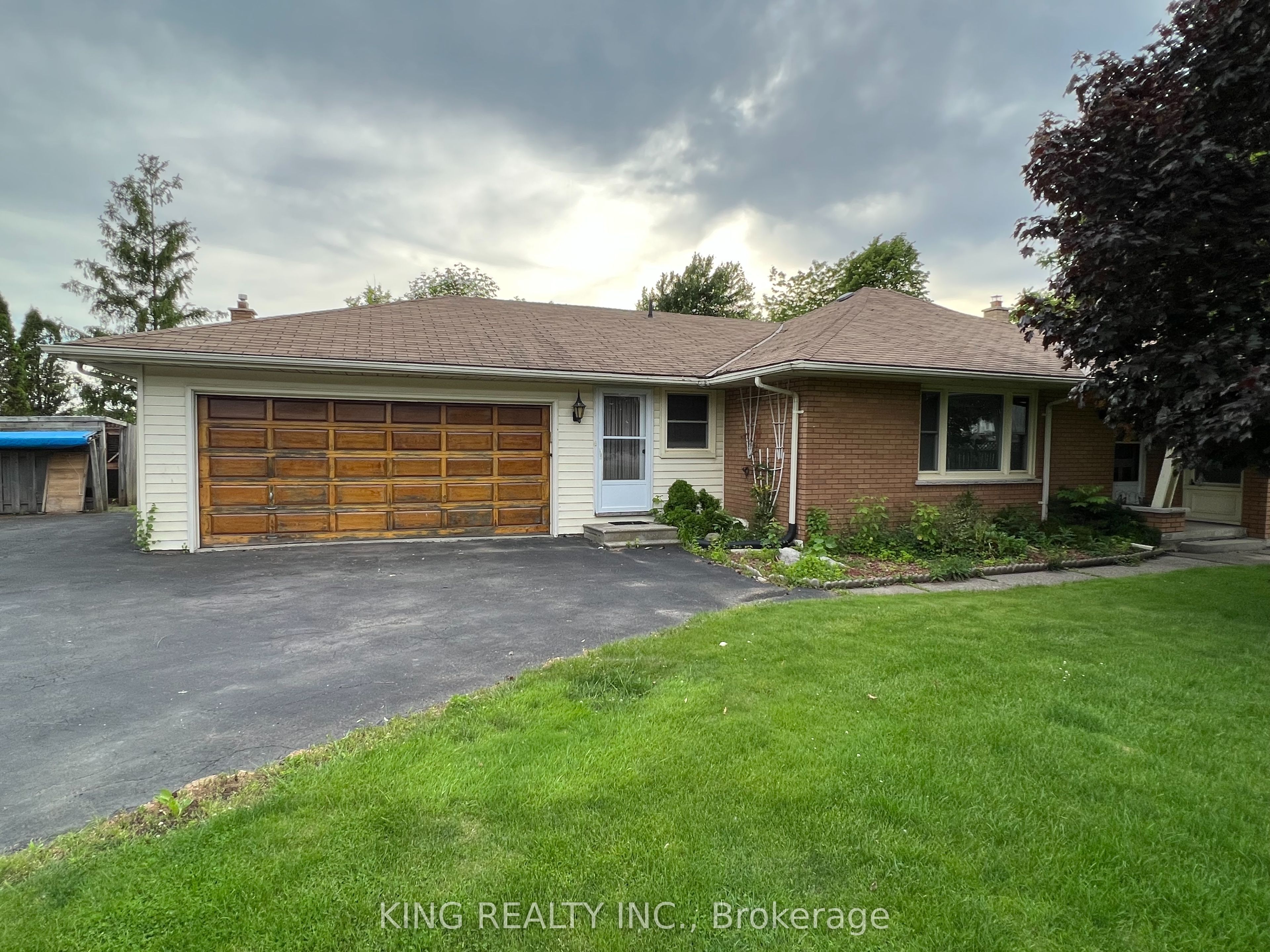 11635 Sunset Road Property Photo 1