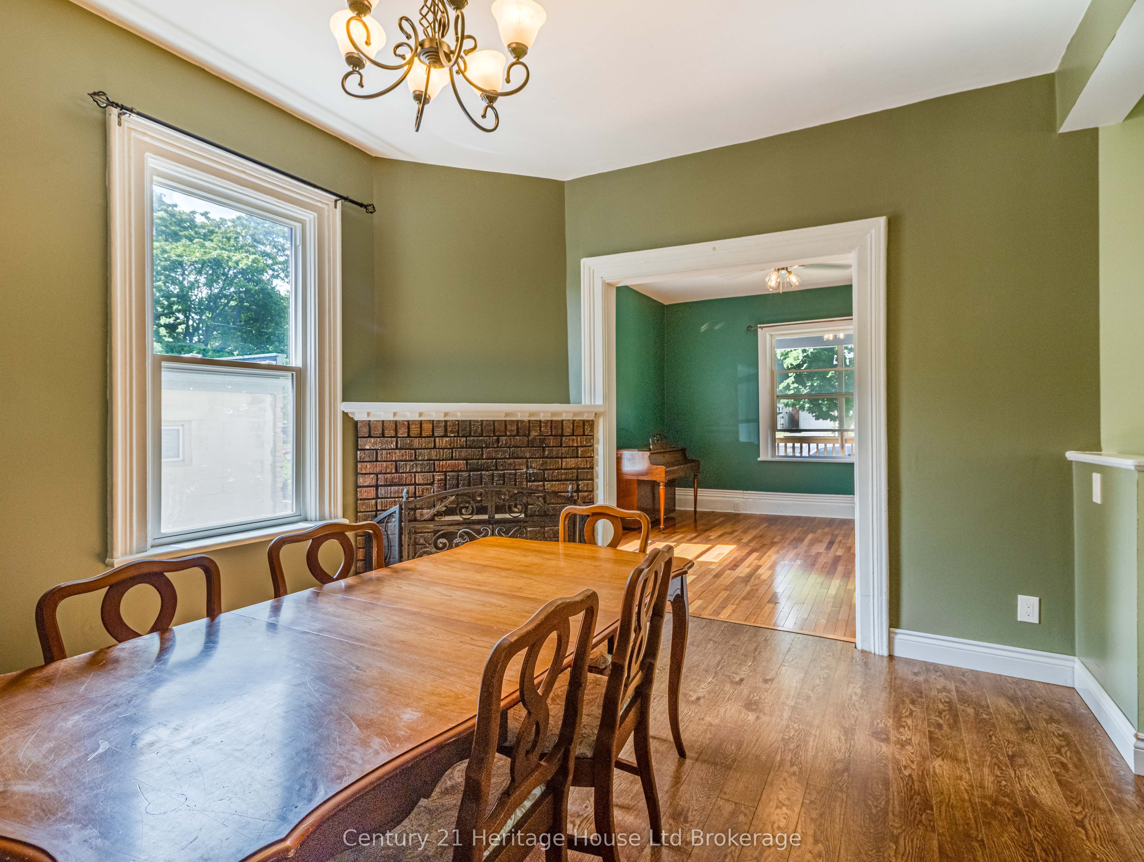 552 Hatch Street Property Photo 10