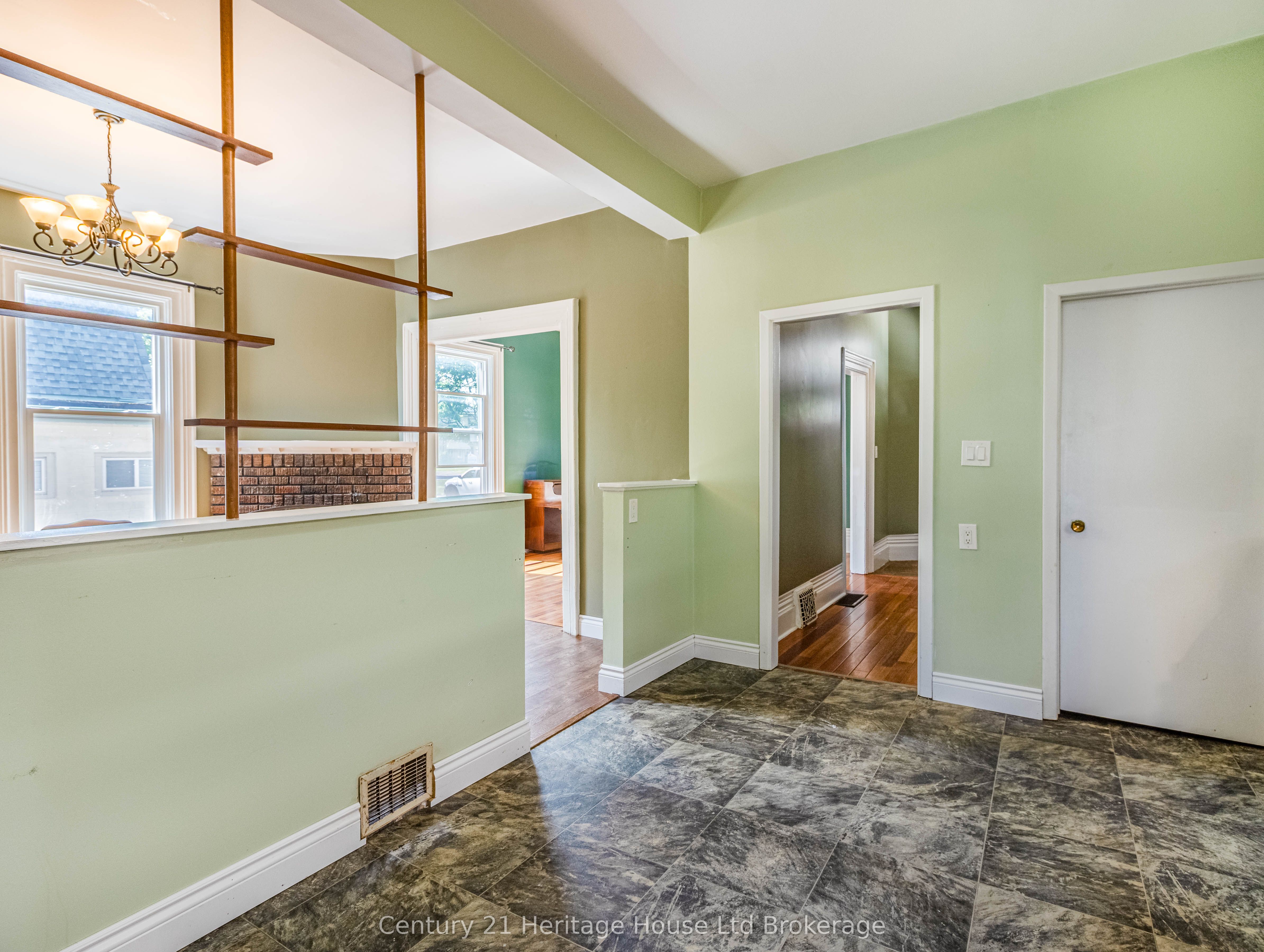 552 Hatch Street Property Photo 15