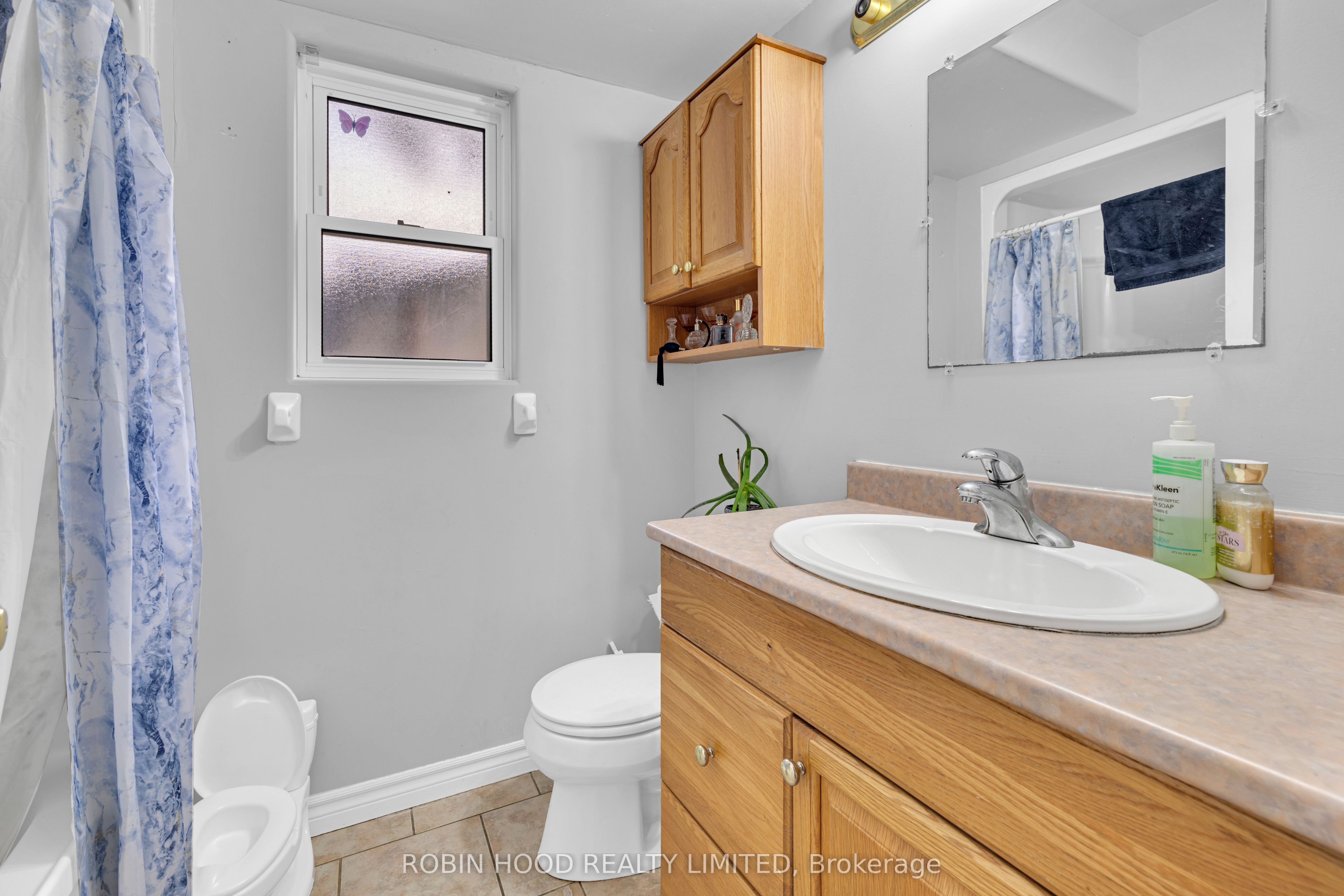 406 Glengarry Avenue Property Photo 7