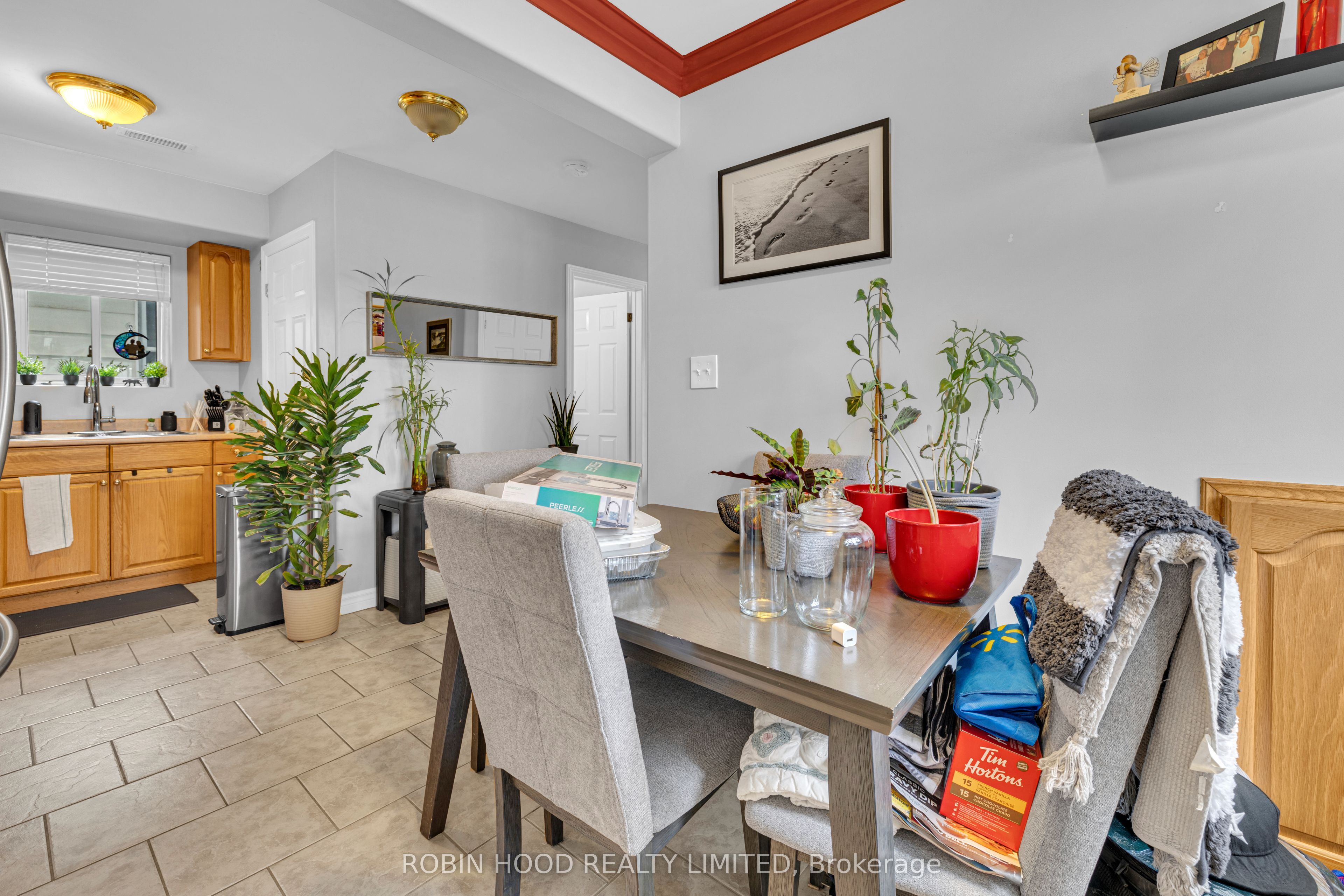 406 Glengarry Avenue Property Photo 23