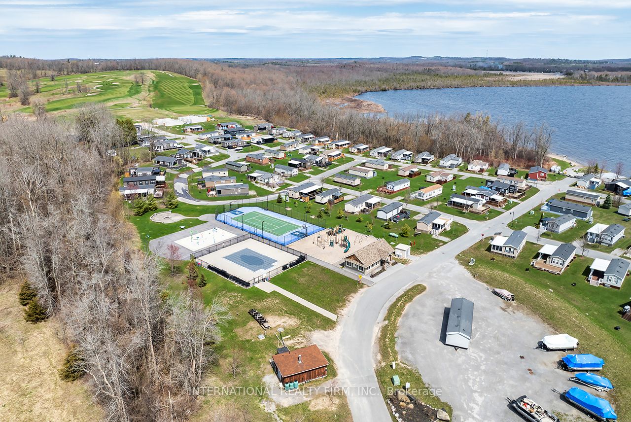 34 Glen Abbey 1235 Villiers Line Property Photo 19