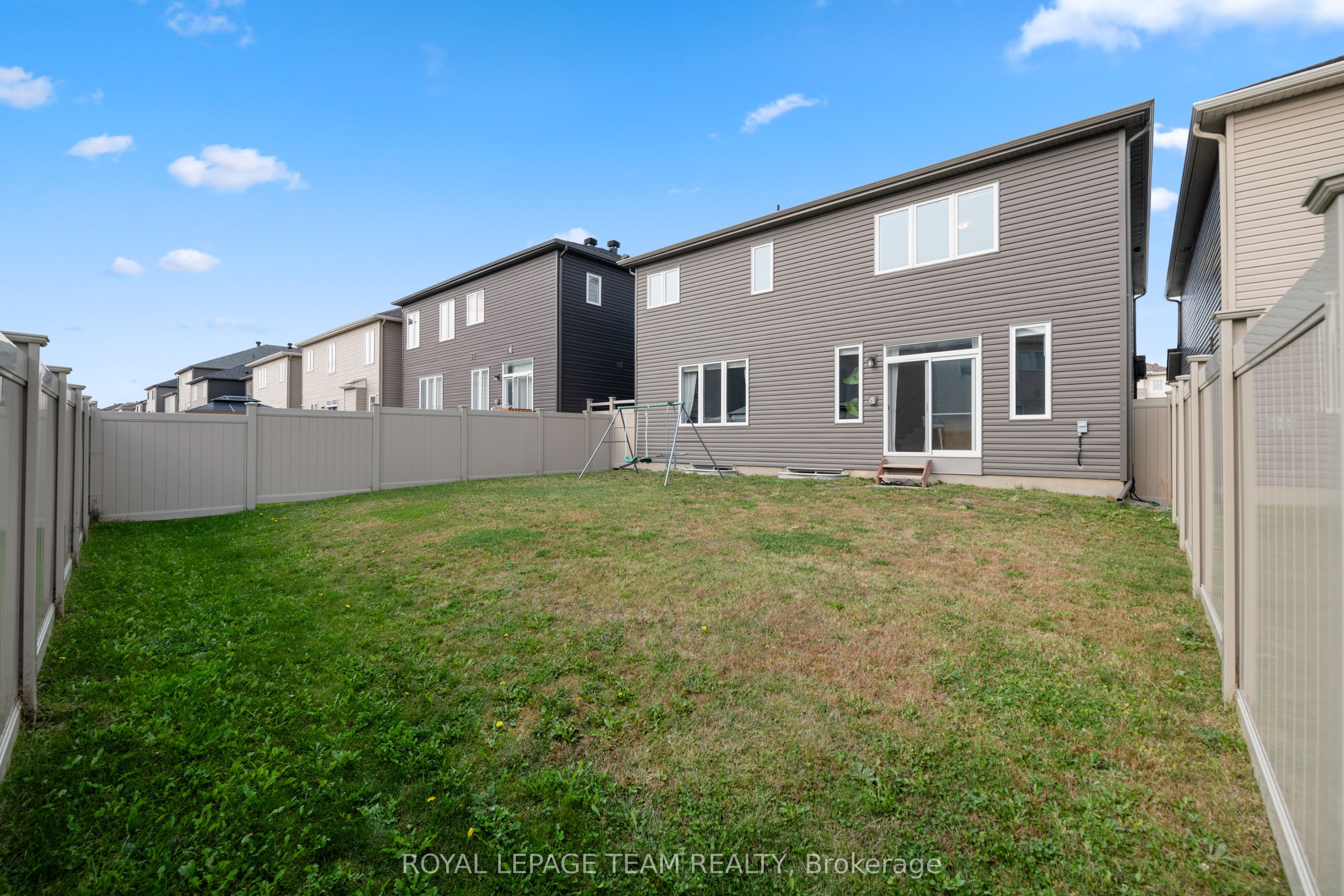 98 Ralph Erfle Way Property Photo 38