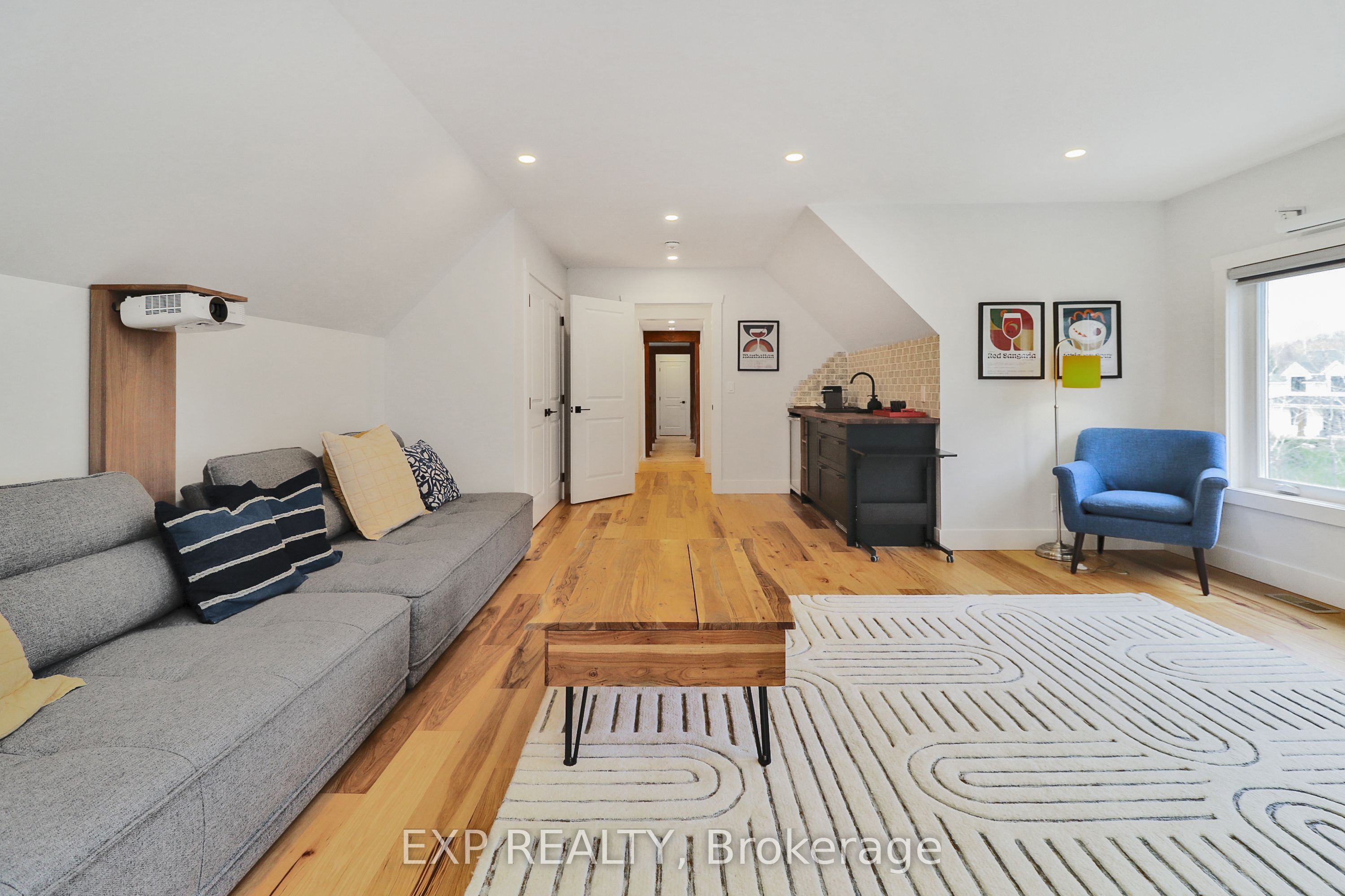 155 Delphi Lane Property Photo 13