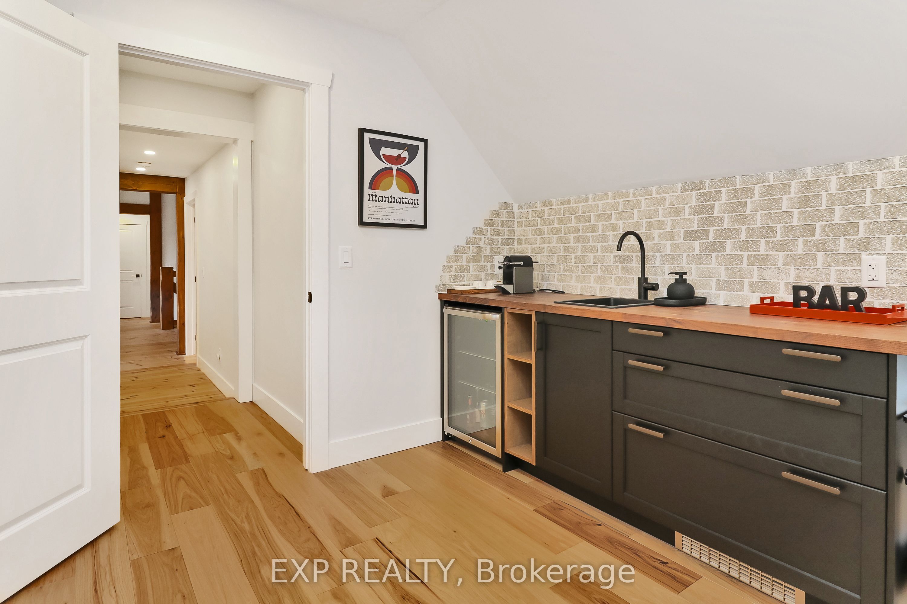 155 Delphi Lane Property Photo 16