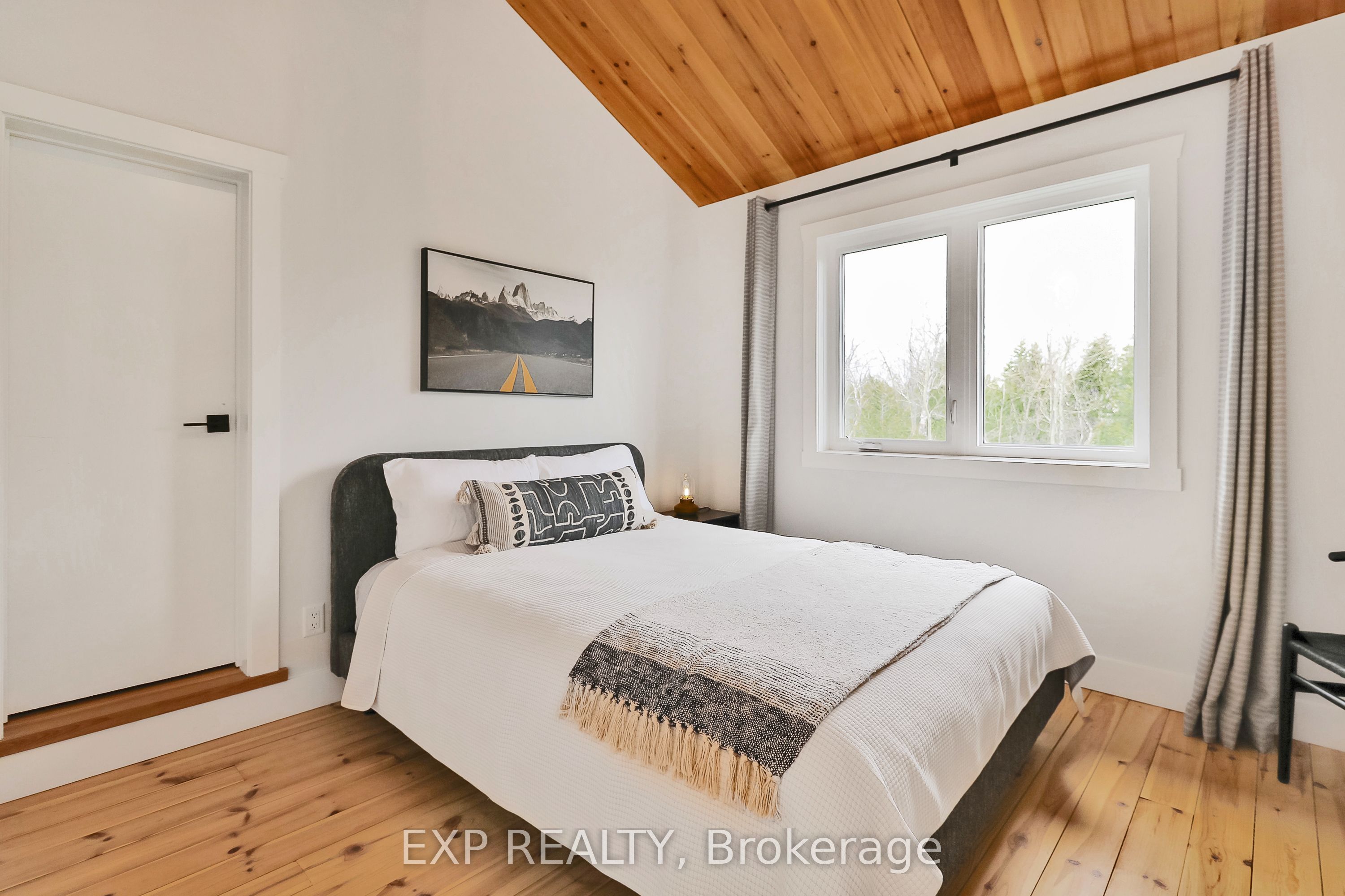 155 Delphi Lane Property Photo 18