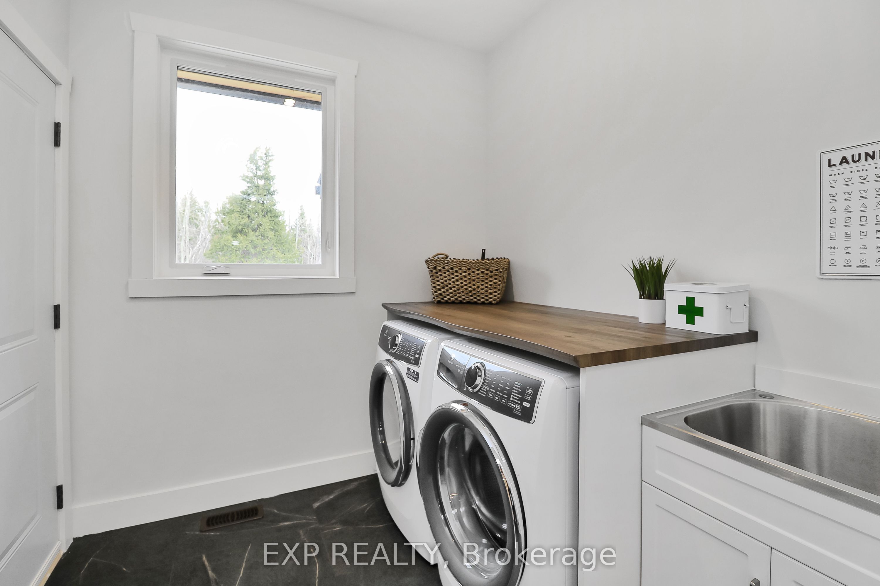 155 Delphi Lane Property Photo 38