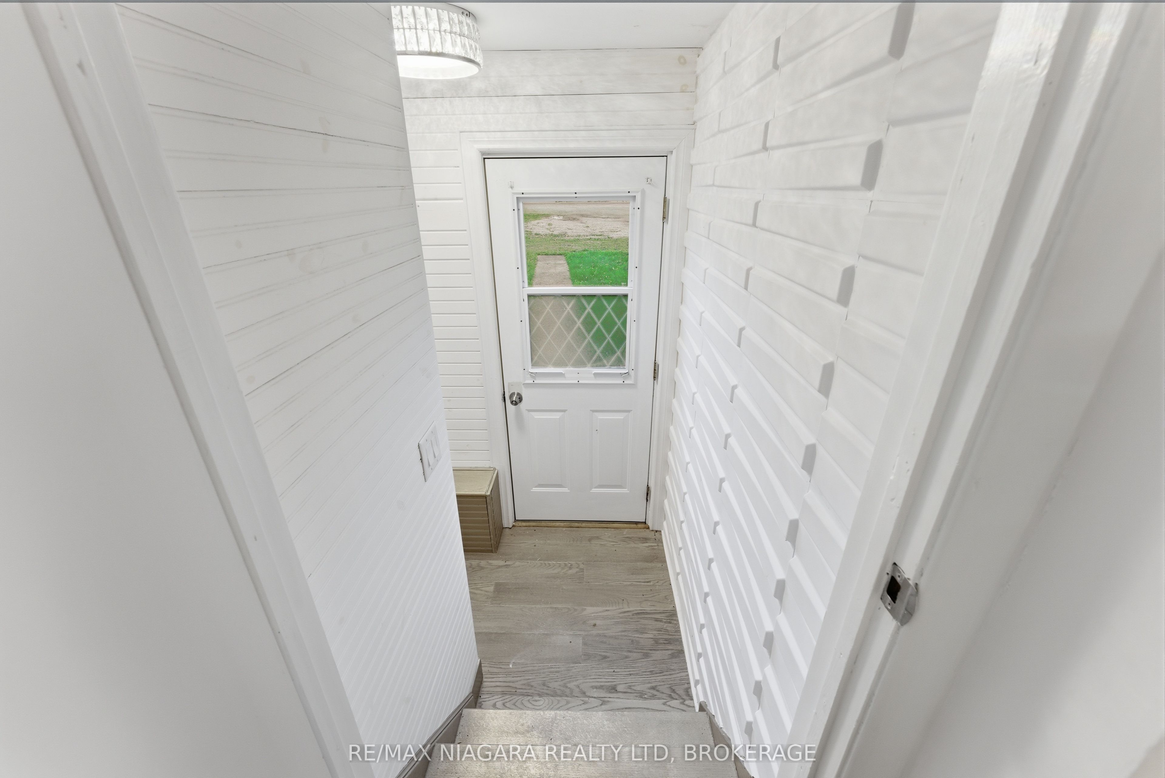 355 Bernard Avenue Property Photo 14