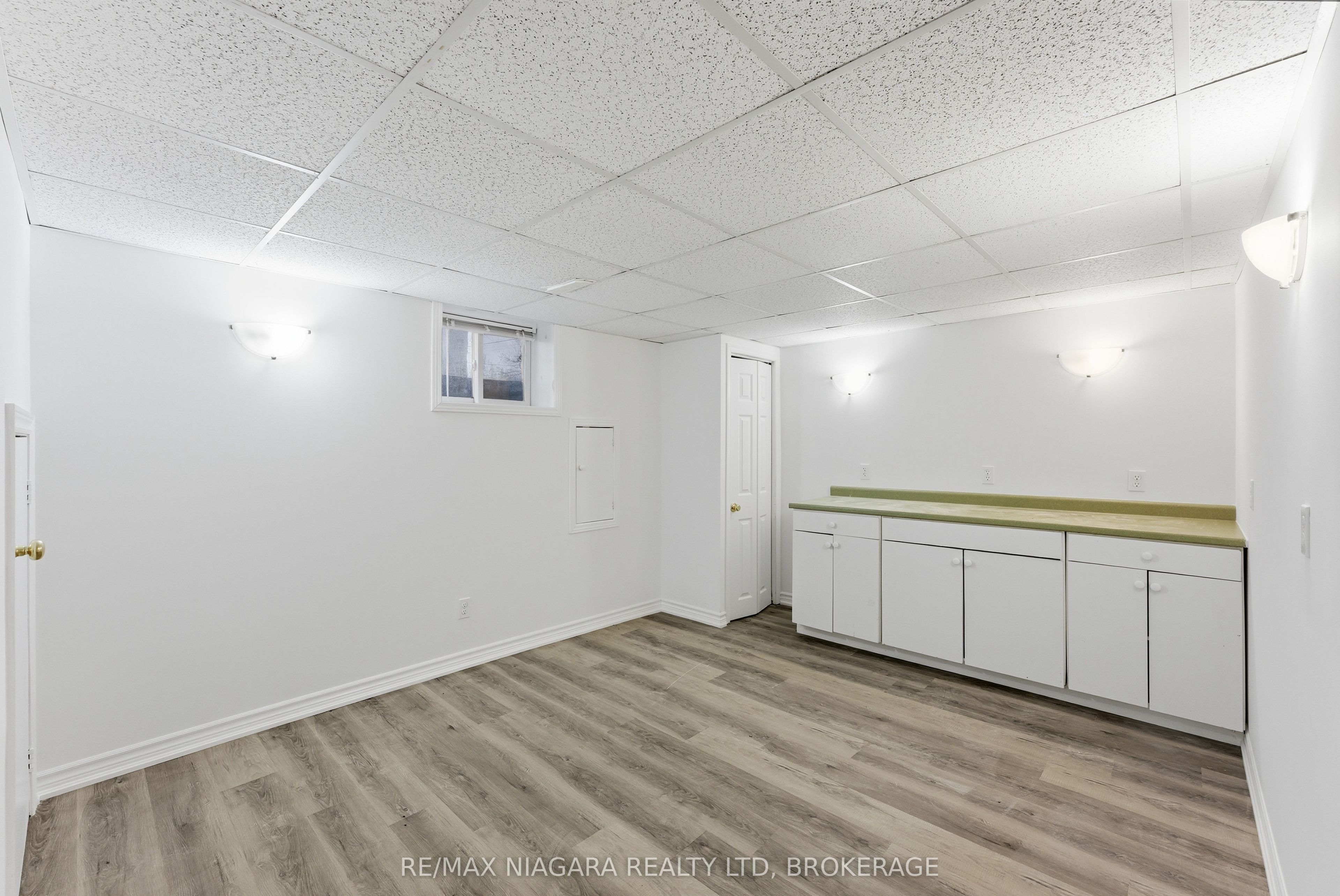 355 Bernard Avenue Property Photo 15