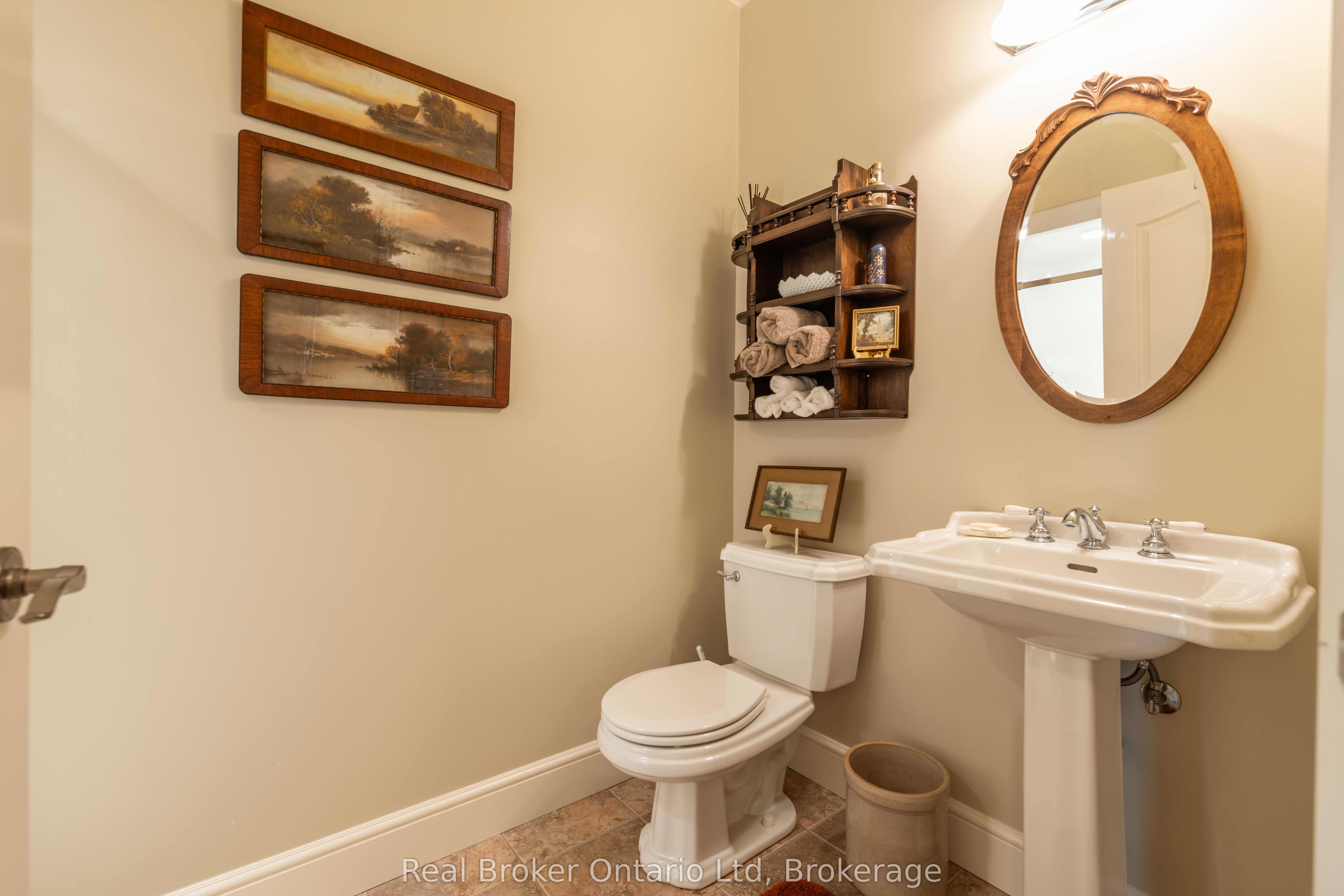 361 Balmy Beach Road Property Photo 29