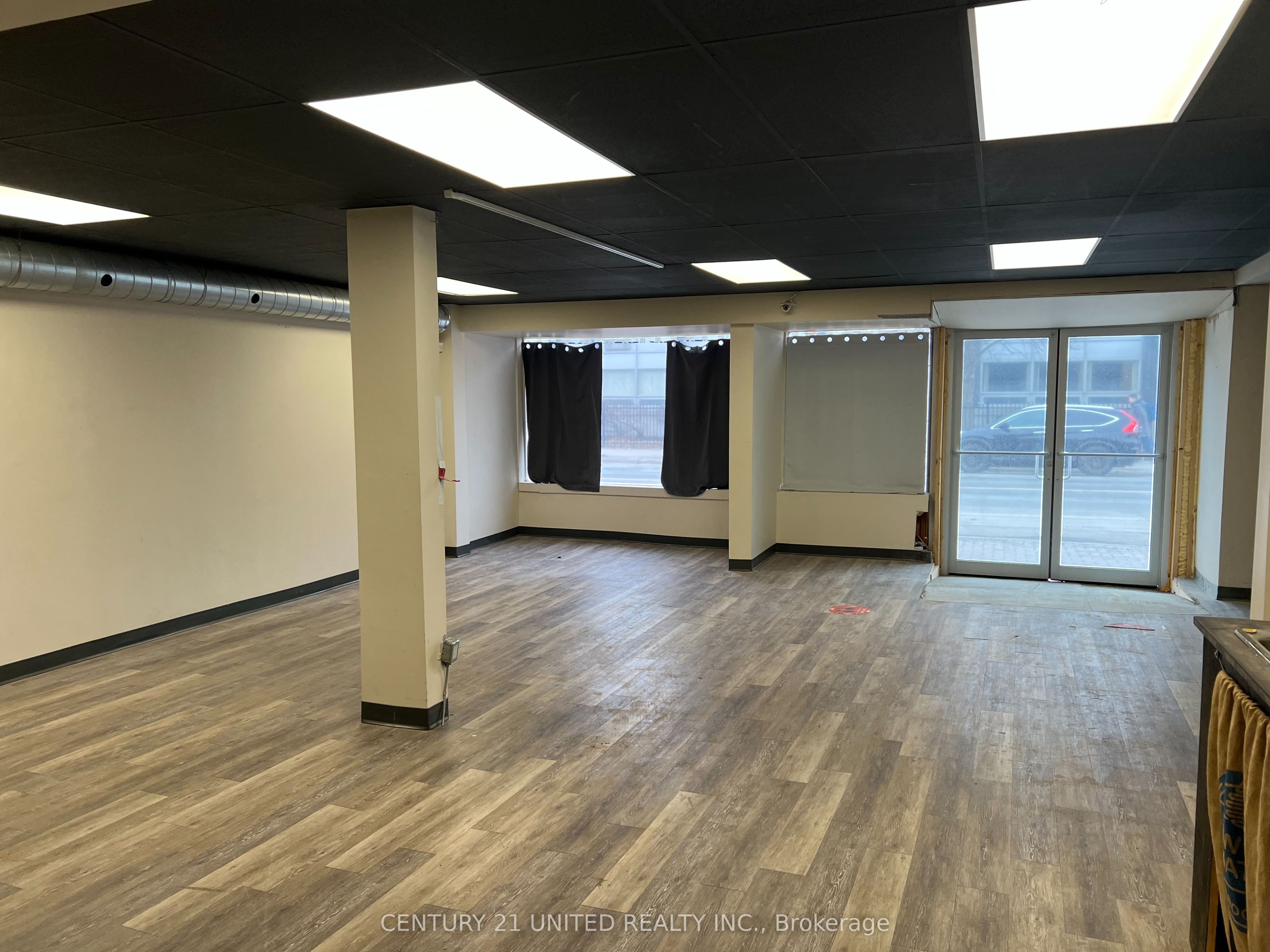 200 Charlotte Street Lower Property Photo 7