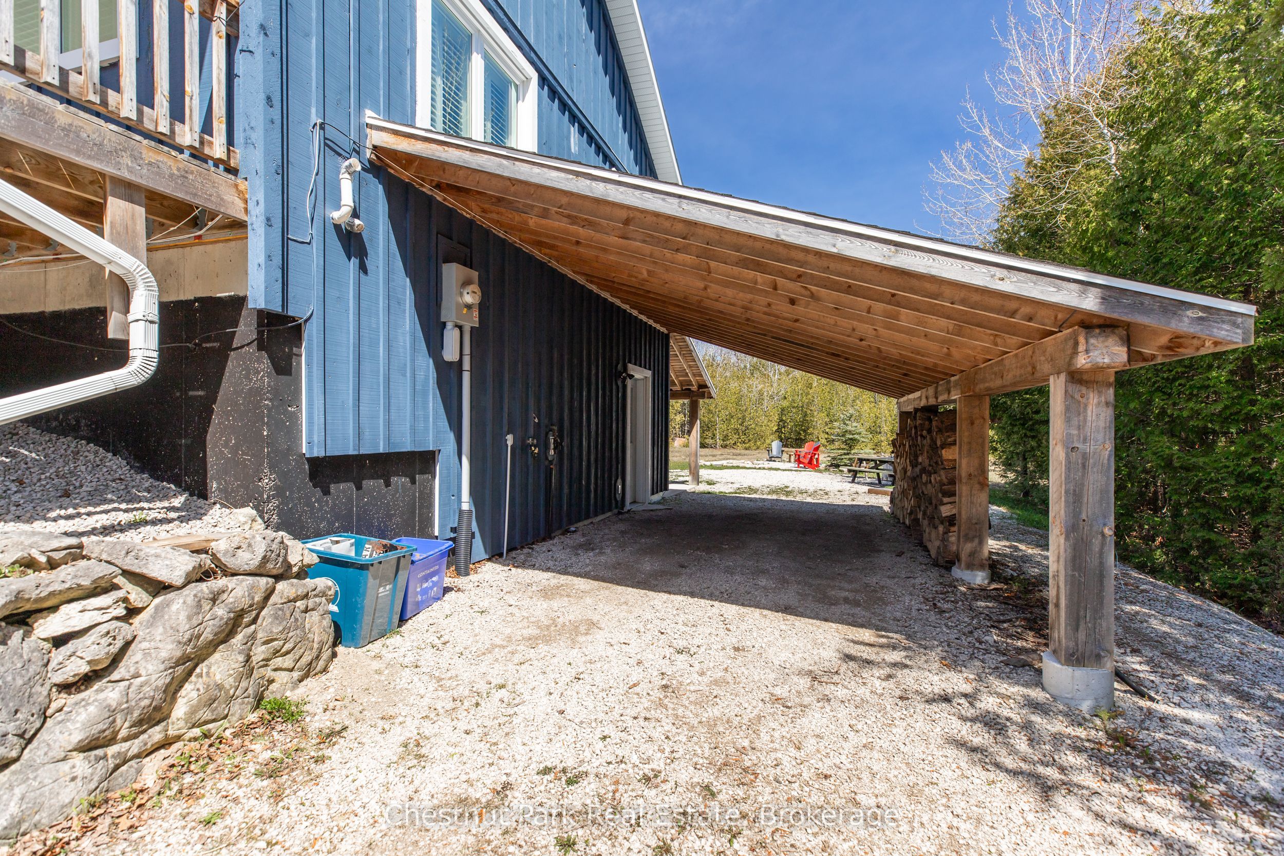 4576 Highway 6 Property Photo 2
