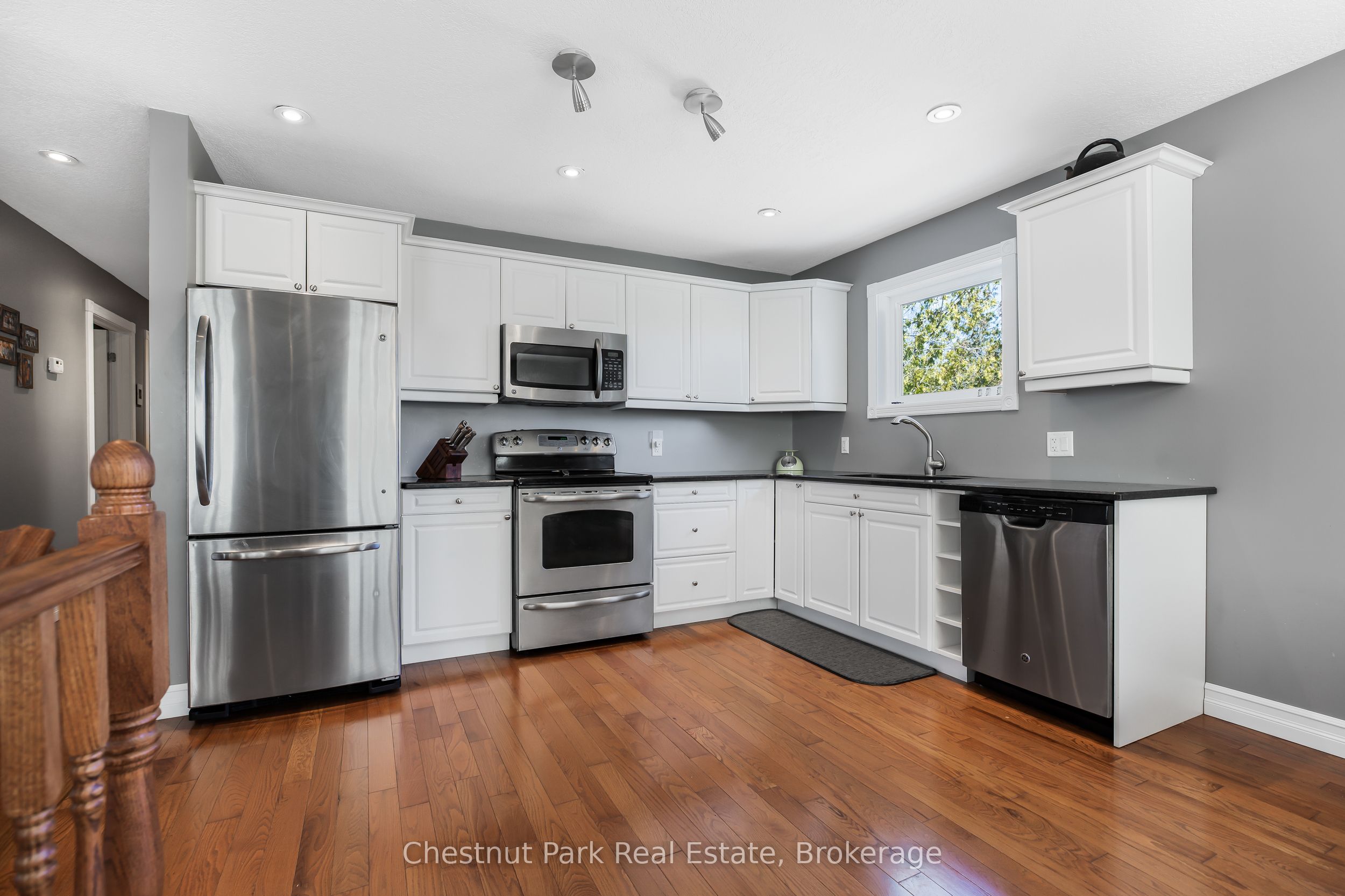 4576 Highway 6 Property Photo 21