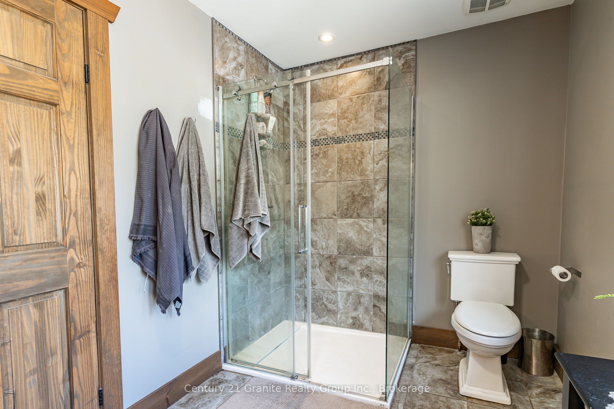 1277 Grace Road Property Photo 34