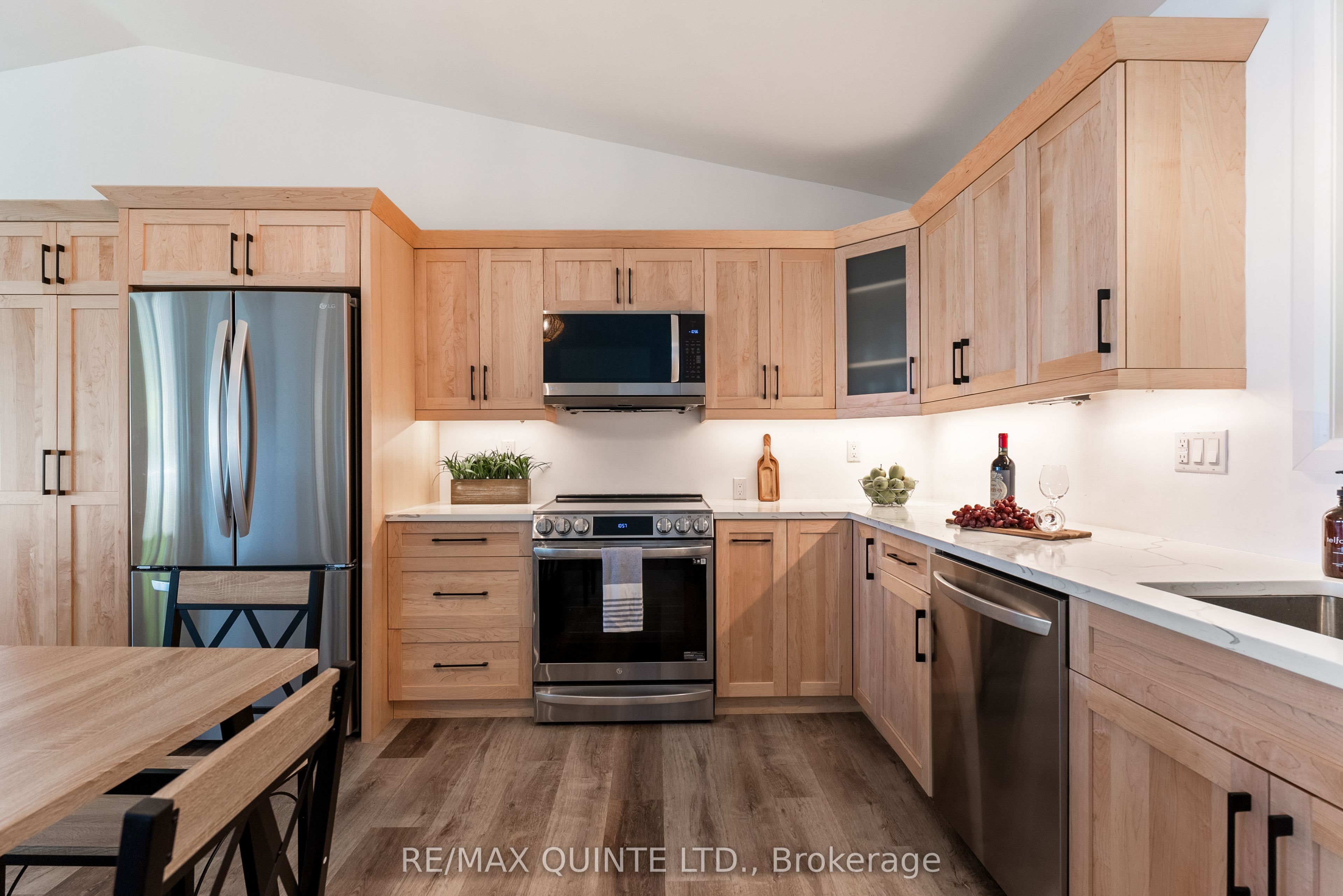 89 Curry Lane Property Photo 18