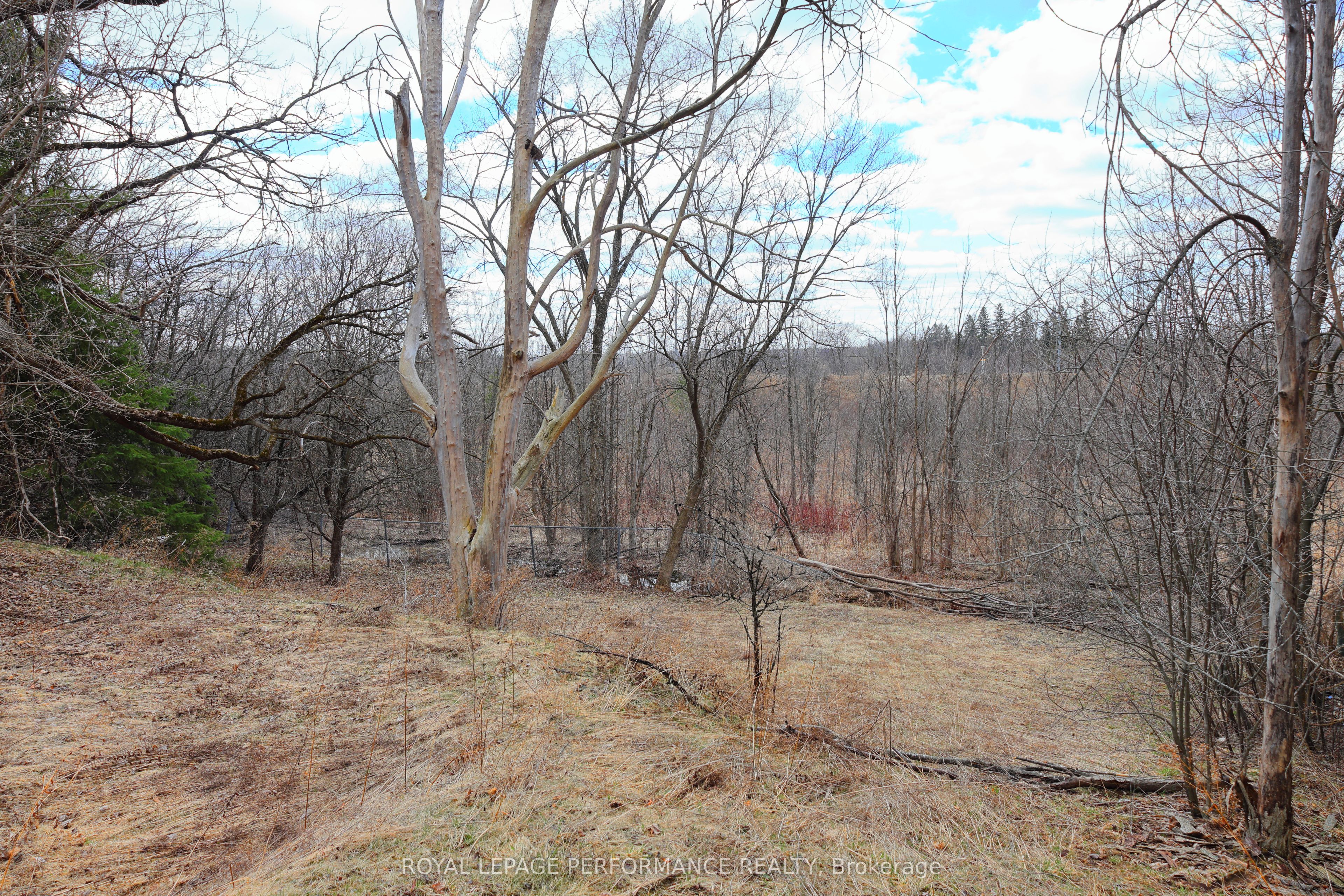 2478 Cleroux Crescent Property Photo 5