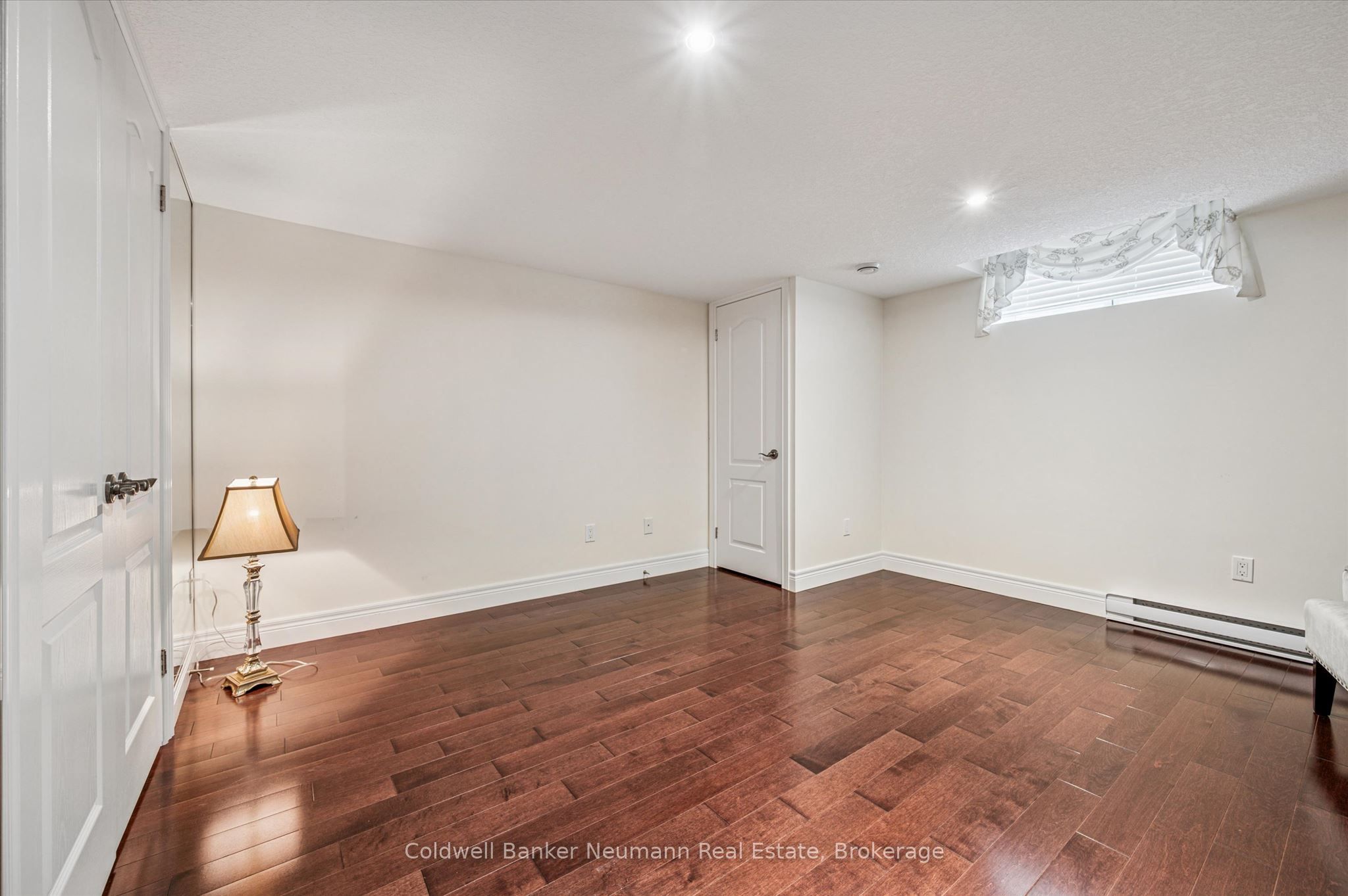 255 Summerfield Drive 20 Property Photo 35