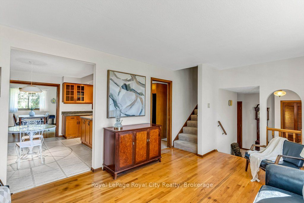 40 Keats Crescent Property Photo 9