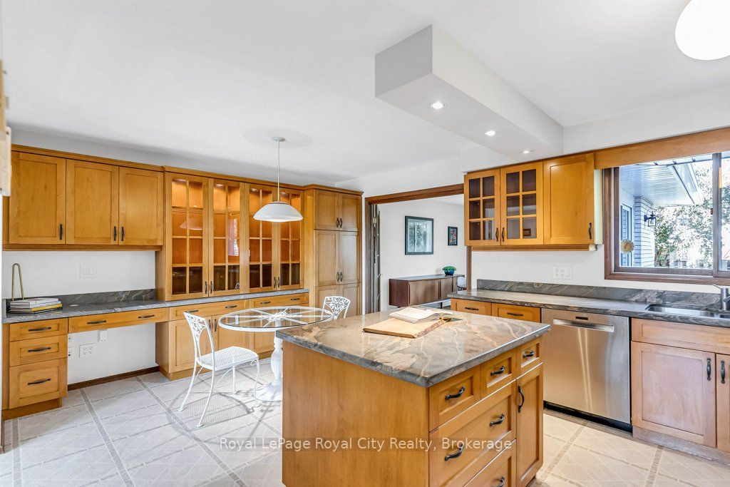 40 Keats Crescent Property Photo 11